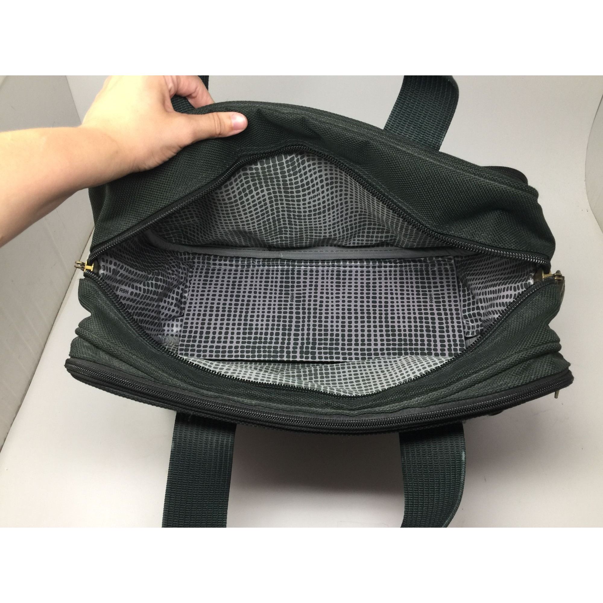 Other Ricardo Beverly Hills Green Zippered Carry On Travel Bag Wit Size ONE SIZE - 9 Thumbnail