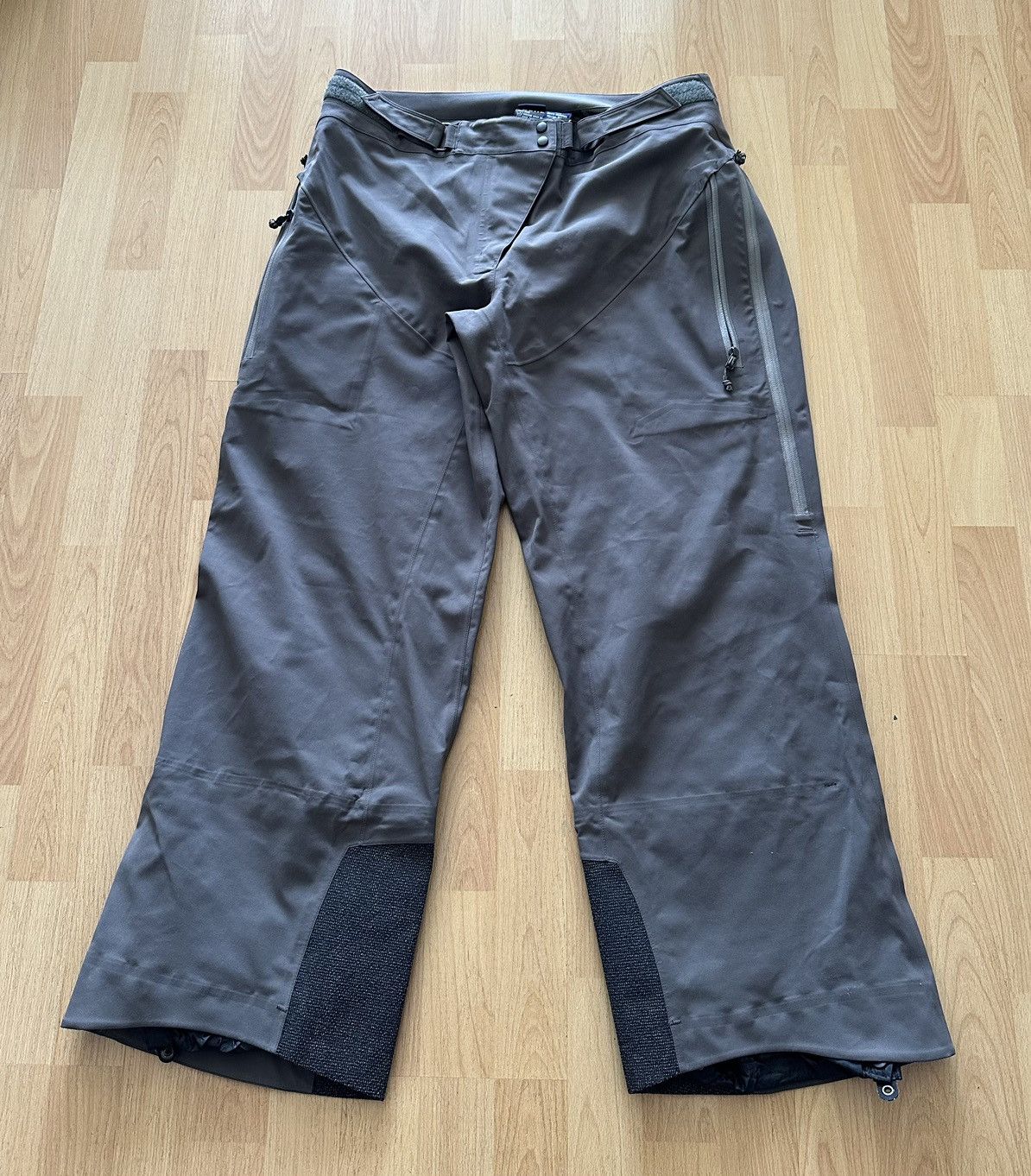 Arc'Teryx Arcteryx X Goretex Ski/Snowboard Snow pants 2019 | Grailed