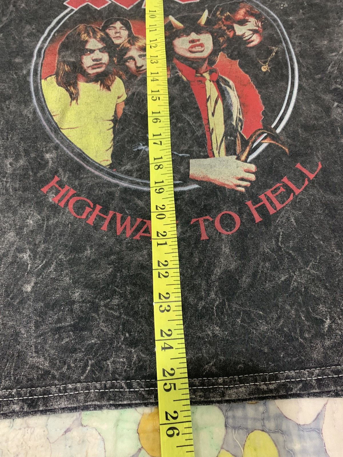 AC/DC AC/DC HIGHWAY TO HELL T-shirt Band Tees Rare Size US M / EU 48-50 / 2 - 9 Thumbnail