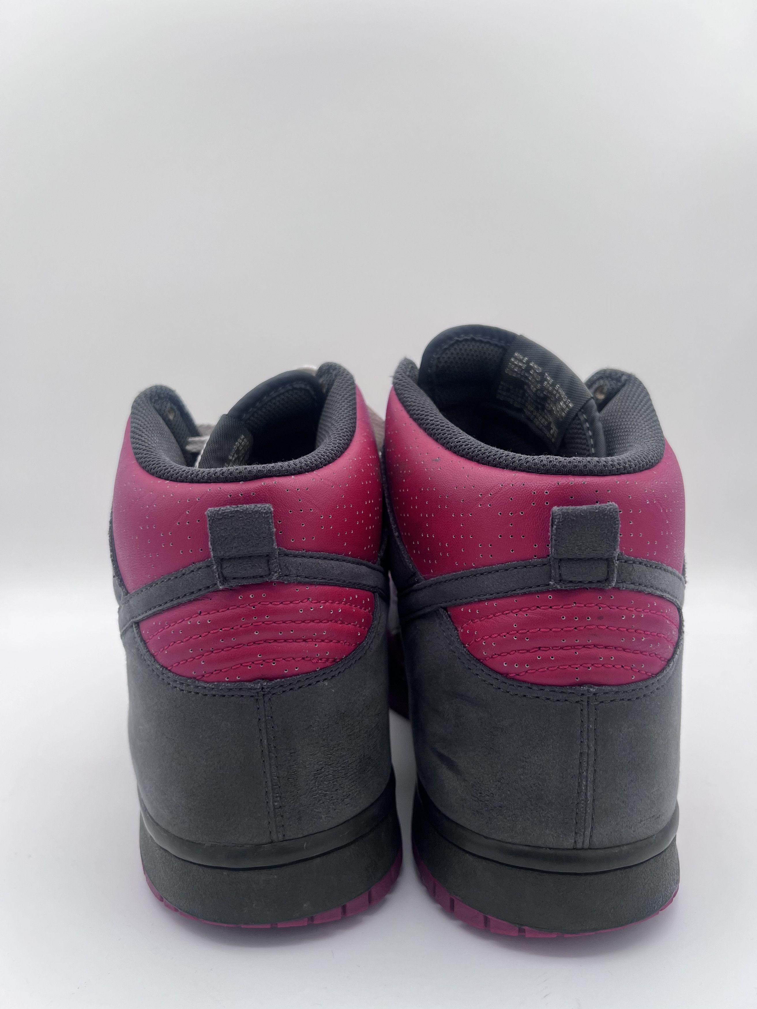Nike Nike Dunk High Red Plum Anthracite 2009 Mens 11.5 317982-601 Size US 11.5 / EU 44-45 - 4 Thumbnail
