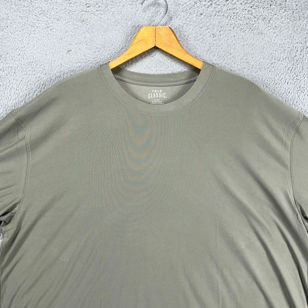 Vintage True Classic T-Shirt Adult XL Grey Crew Neck Short Sleeve Tee Outdoor Mens NEW Size US XL / EU 56 / 4 - 2 Thumbnail