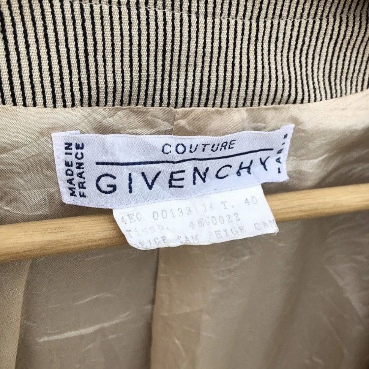 Givenchy Vintage Givenchy Couture Beige Cam Made In France Size XXS / US 00 / IT 34 - 8 Thumbnail