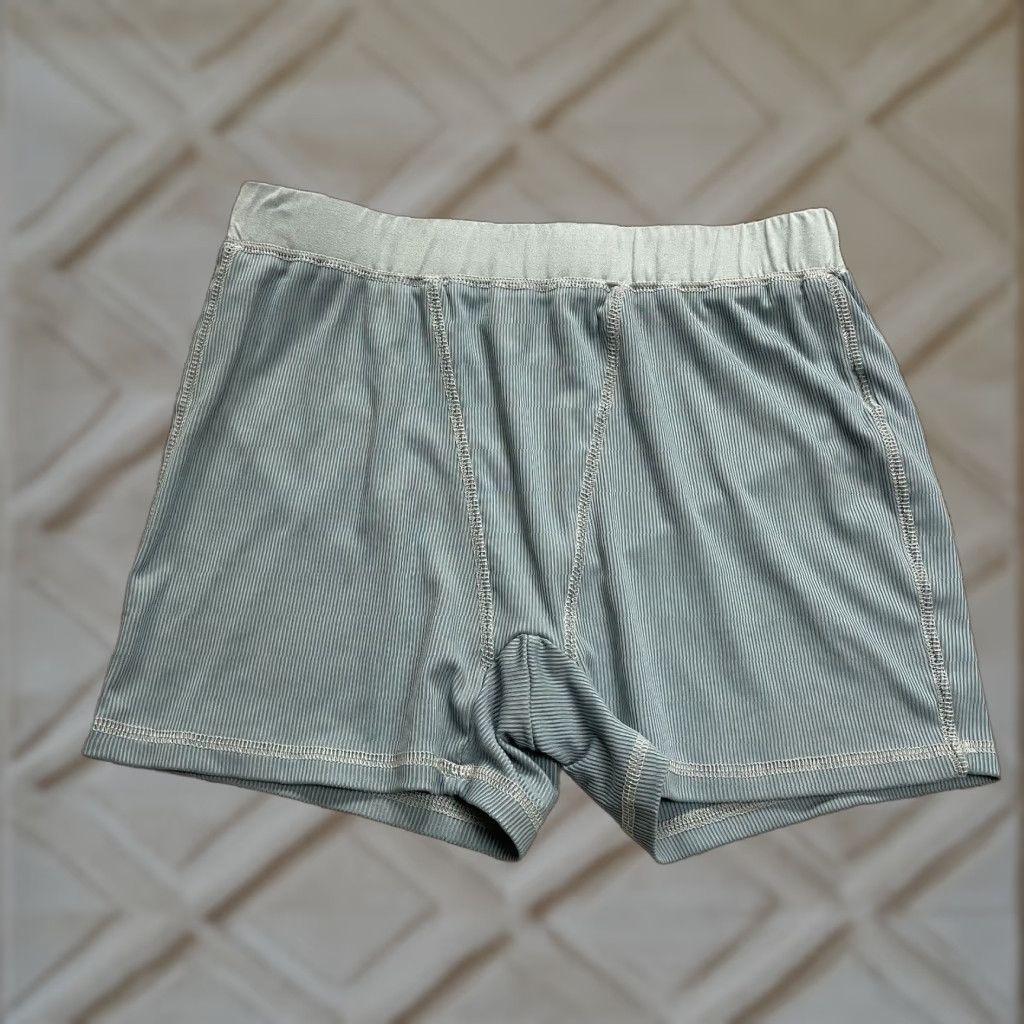 Shein Shein Casual Shorts Womens Large Gray Stretch Athletic Bike Running Gym 28x3.5 Size 36" / US 14 / IT 50 - 1 Thumbnail