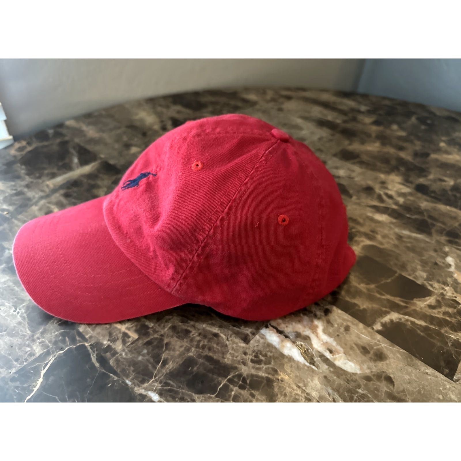 Polo Ralph Lauren Polo Ralph Lauren Red Strapback Dad Hat Cap Adjustable PRL Baseball Small Horse Men One Size Red Adjustable Baseball Cap Mens Fashion Size US M / EU 48-50 / 2 - 2 Thumbnail