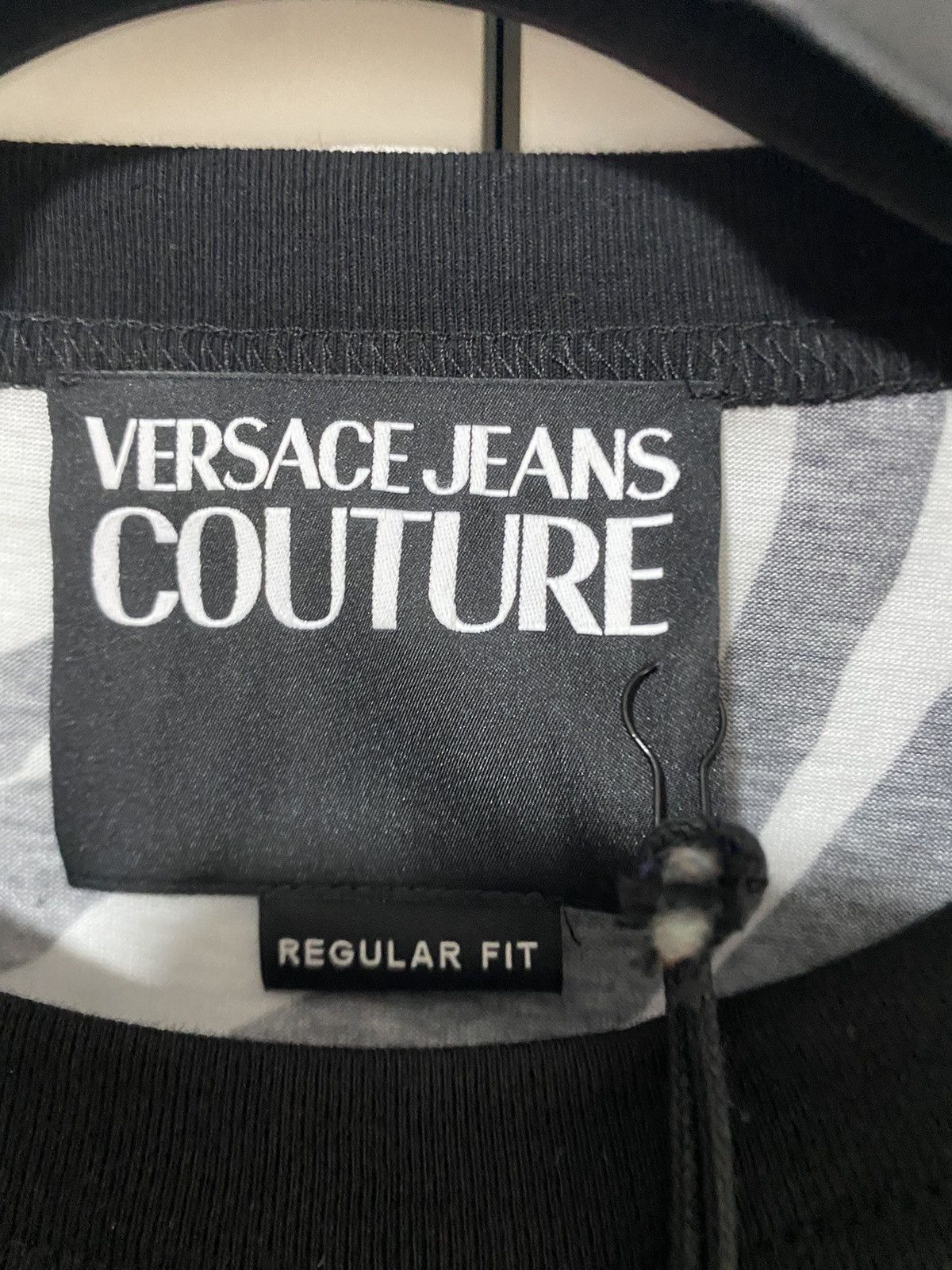 Versace Jeans Couture Versace Jeans Culture Zebra Print T-shirt, size XXL, black Size US XXL / EU 58 / 5 - 4 Thumbnail