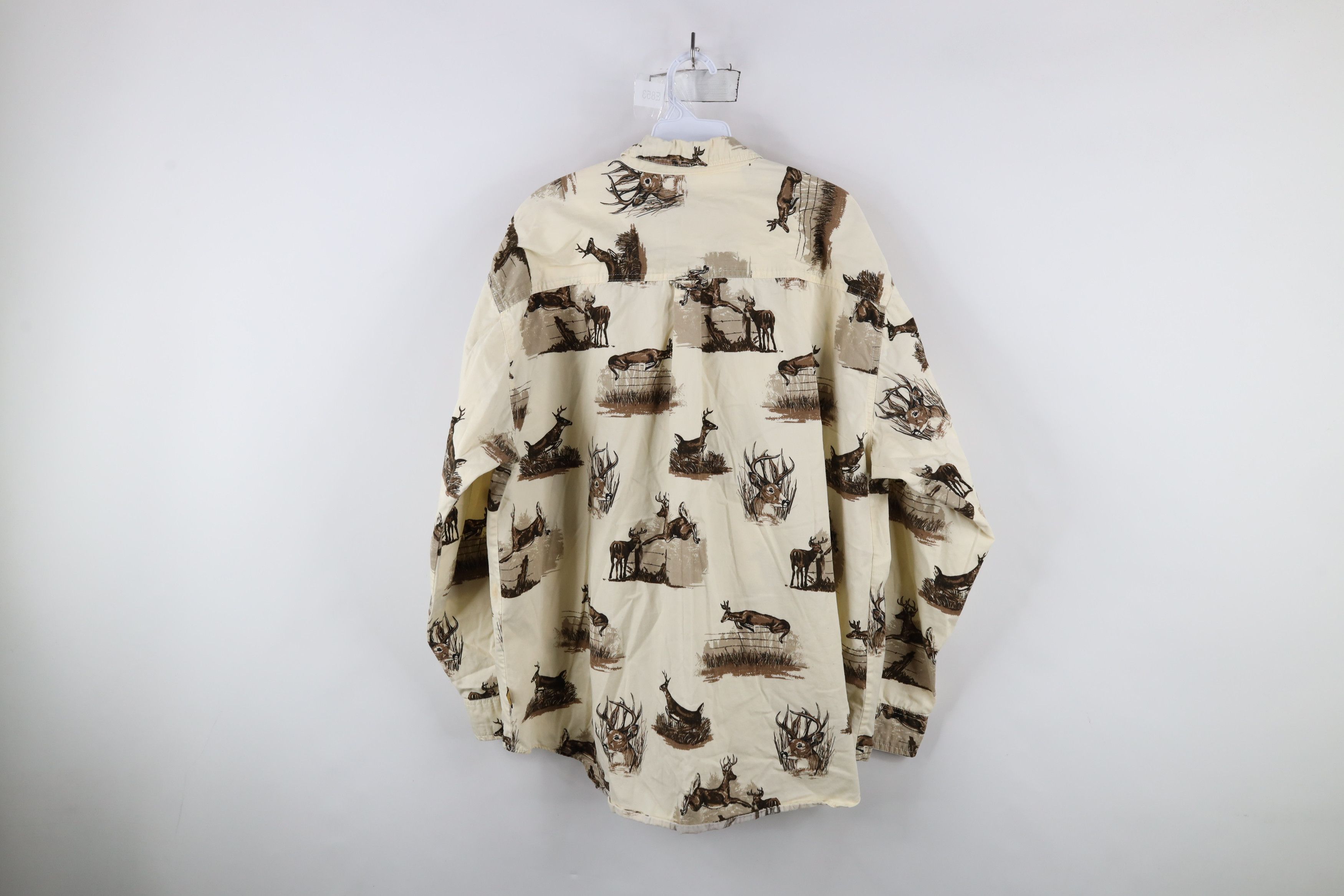 Vintage Vintage 90s Streetwear Deer Buck All Over Print Button Shirt Size US XL / EU 56 / 4 - 11 Thumbnail