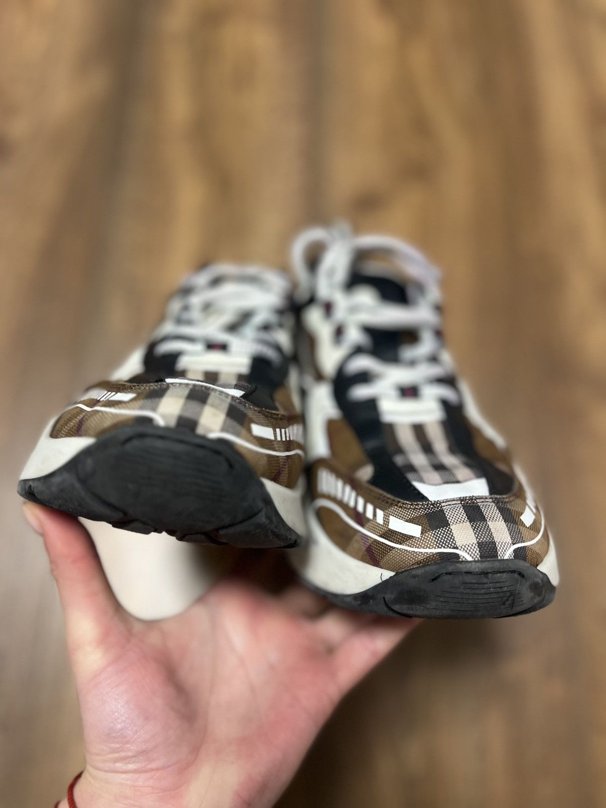 Burberry Burberry Brown Vintage Check Sneakers Size US 12 / EU 45 - 7 Thumbnail