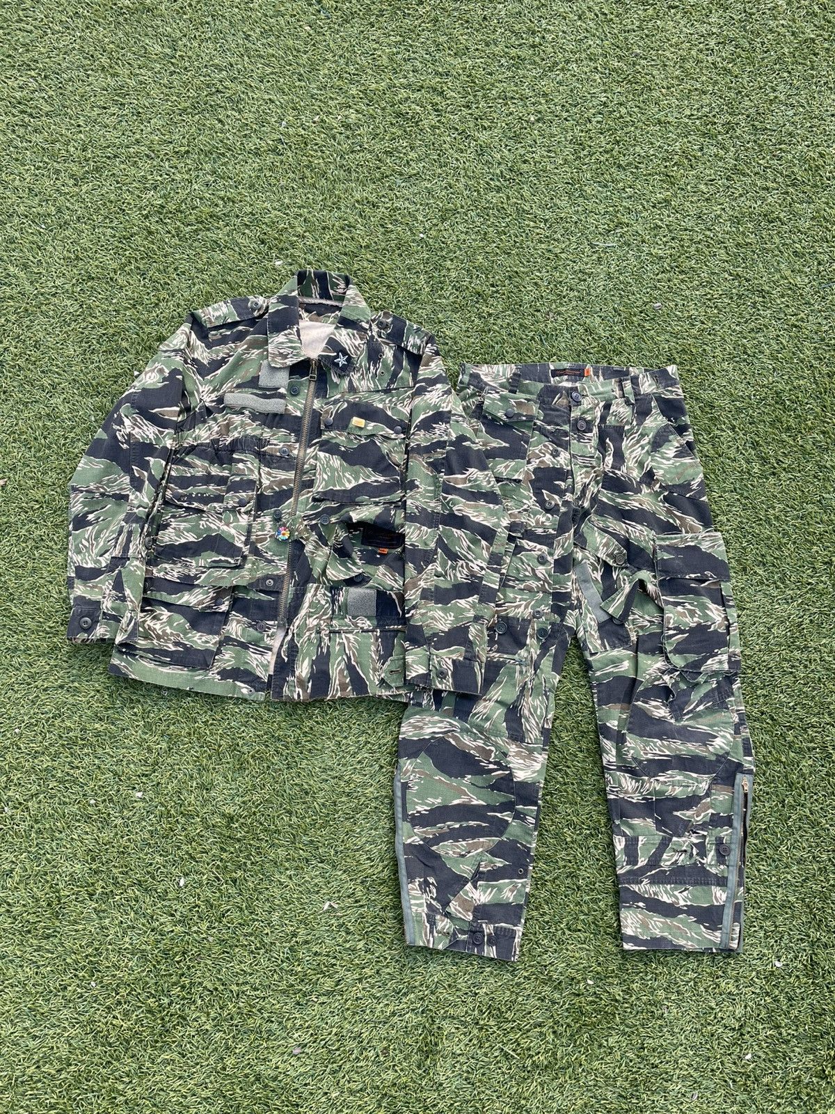 Undercover SS05 Undercover Reconstructed M65 Tiger Camo Set Size US 31 - 1 Thumbnail