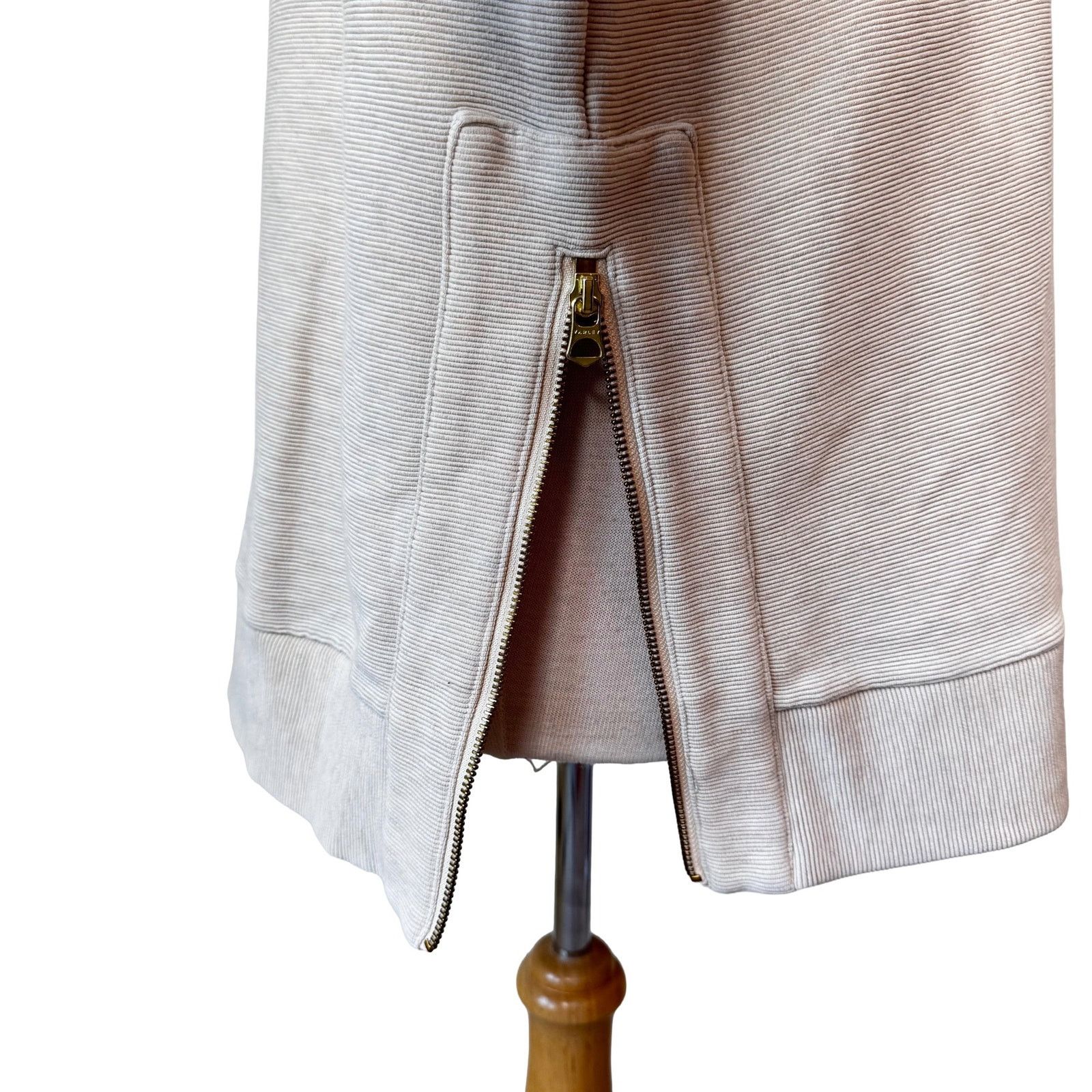 Varley VARLEY Mae Boyfriend Sweat in Egret Ottomon Size Medium Size M / US 6-8 / IT 42-44 - 4 Thumbnail