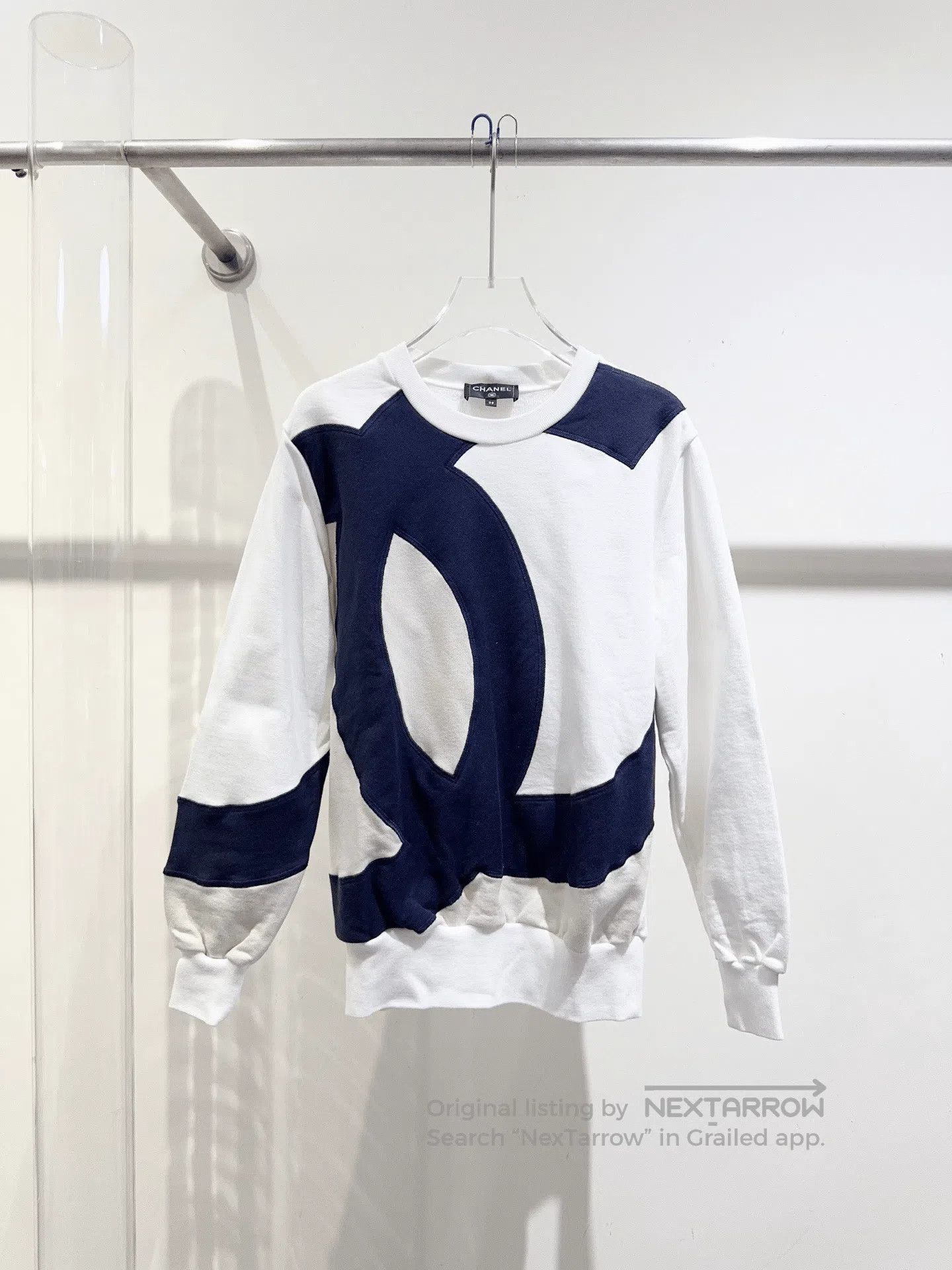 Chanel Chanel Large Double C Logo Sweatshirt. Size S / US 4 / IT 40 - 1 Thumbnail
