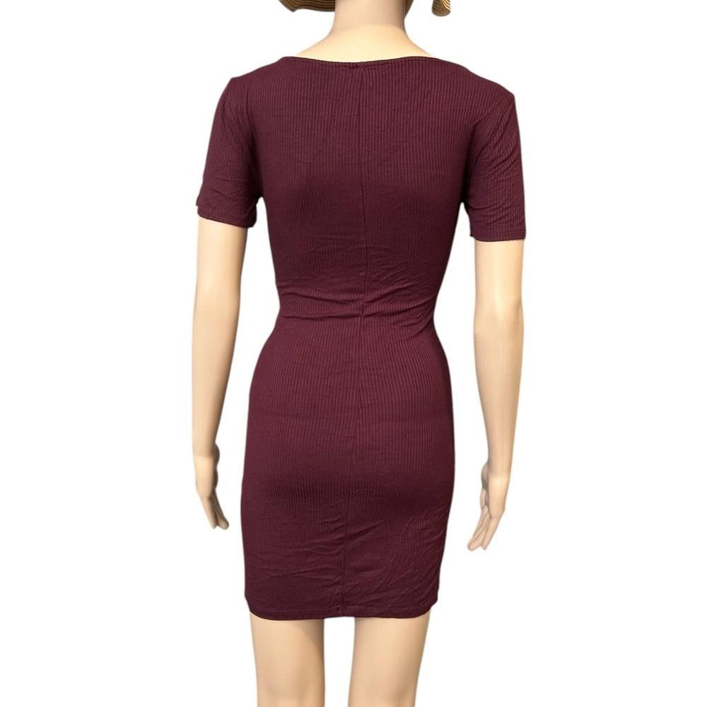 Forever 21 Forever 21 Burgundy Lace-Up Mini Dress Size S / US 4 / IT 40 - 3 Thumbnail