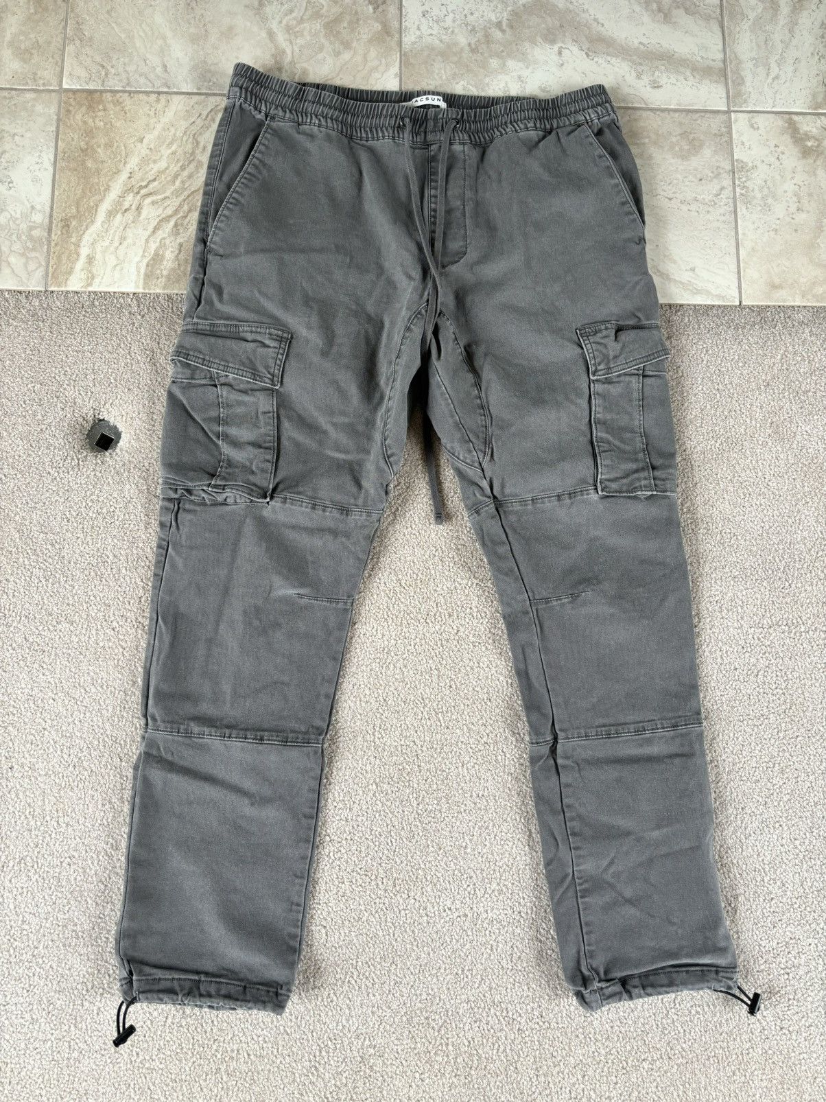 Pacsun Grey Cargos Size US 37 - 1 Thumbnail