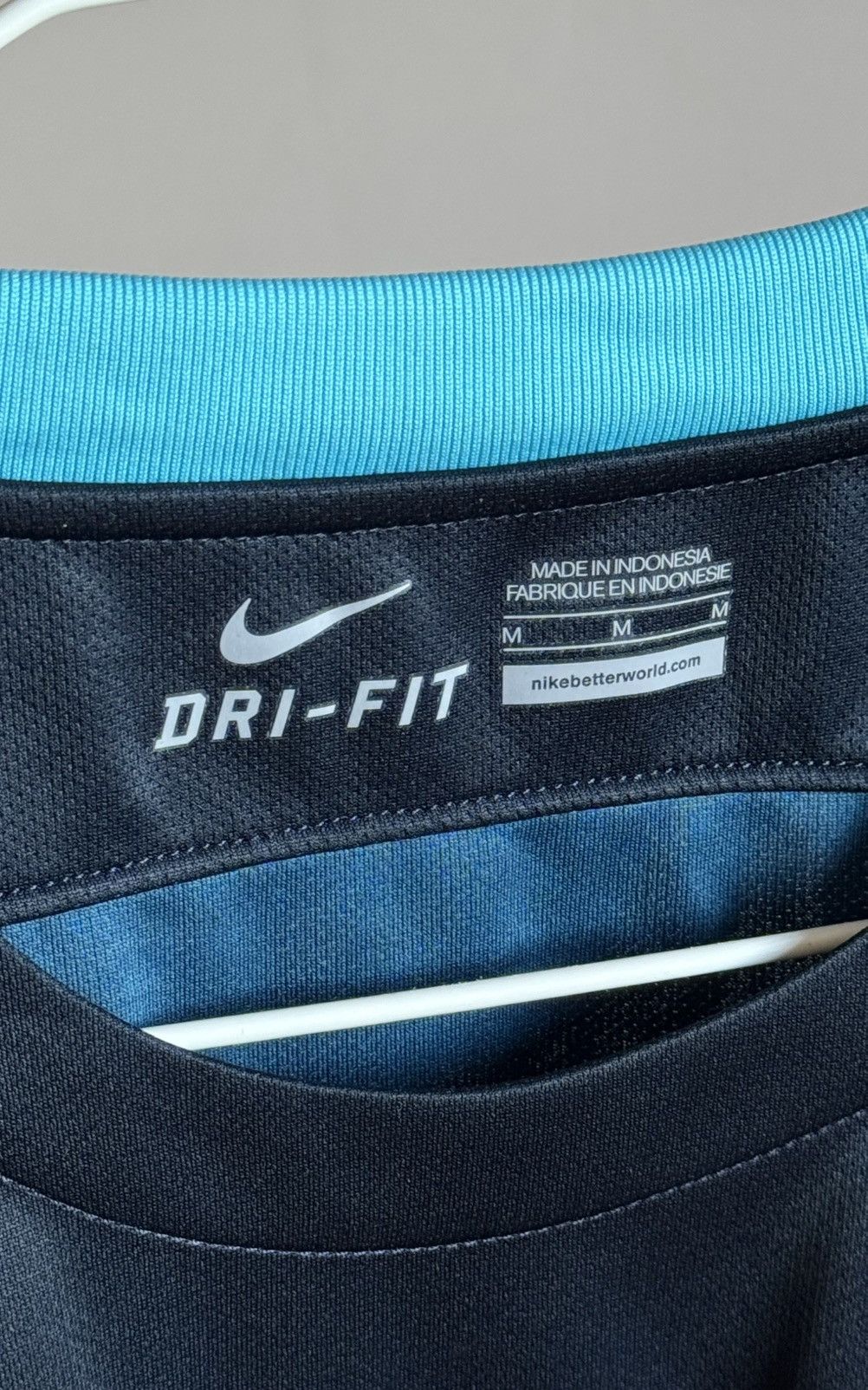 Vintage Manchester City Nike Jersey T-shirt 2015 2016 Size US M / EU 48-50 / 2 - 6 Thumbnail