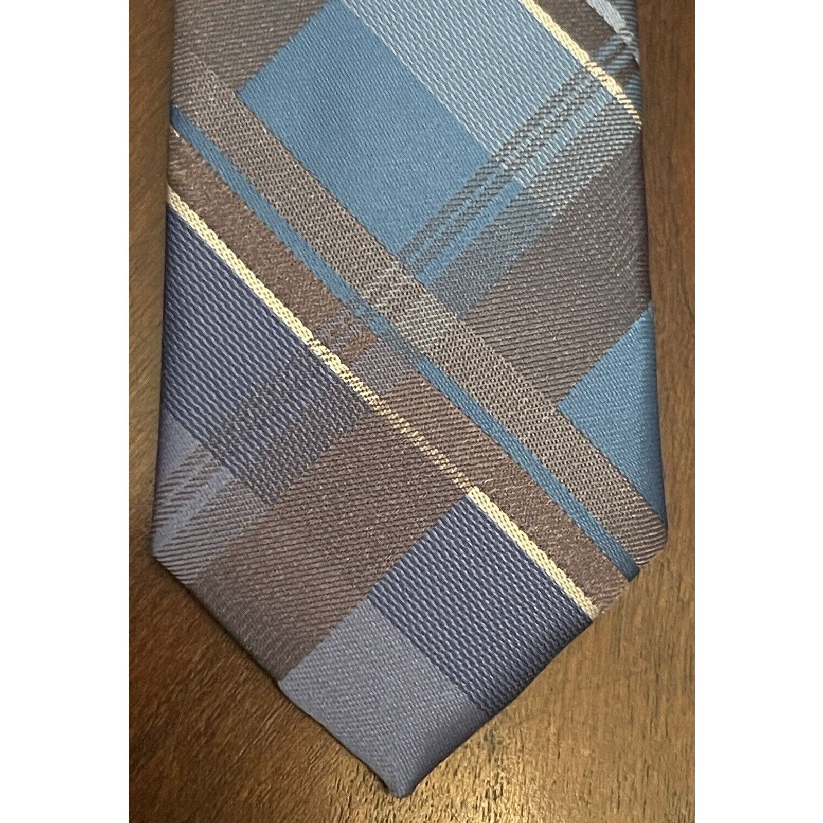 Arrow Arrow Blue Gray 100% Polyester Men’s Neck Tie Made In China Size ONE SIZE - 6 Thumbnail