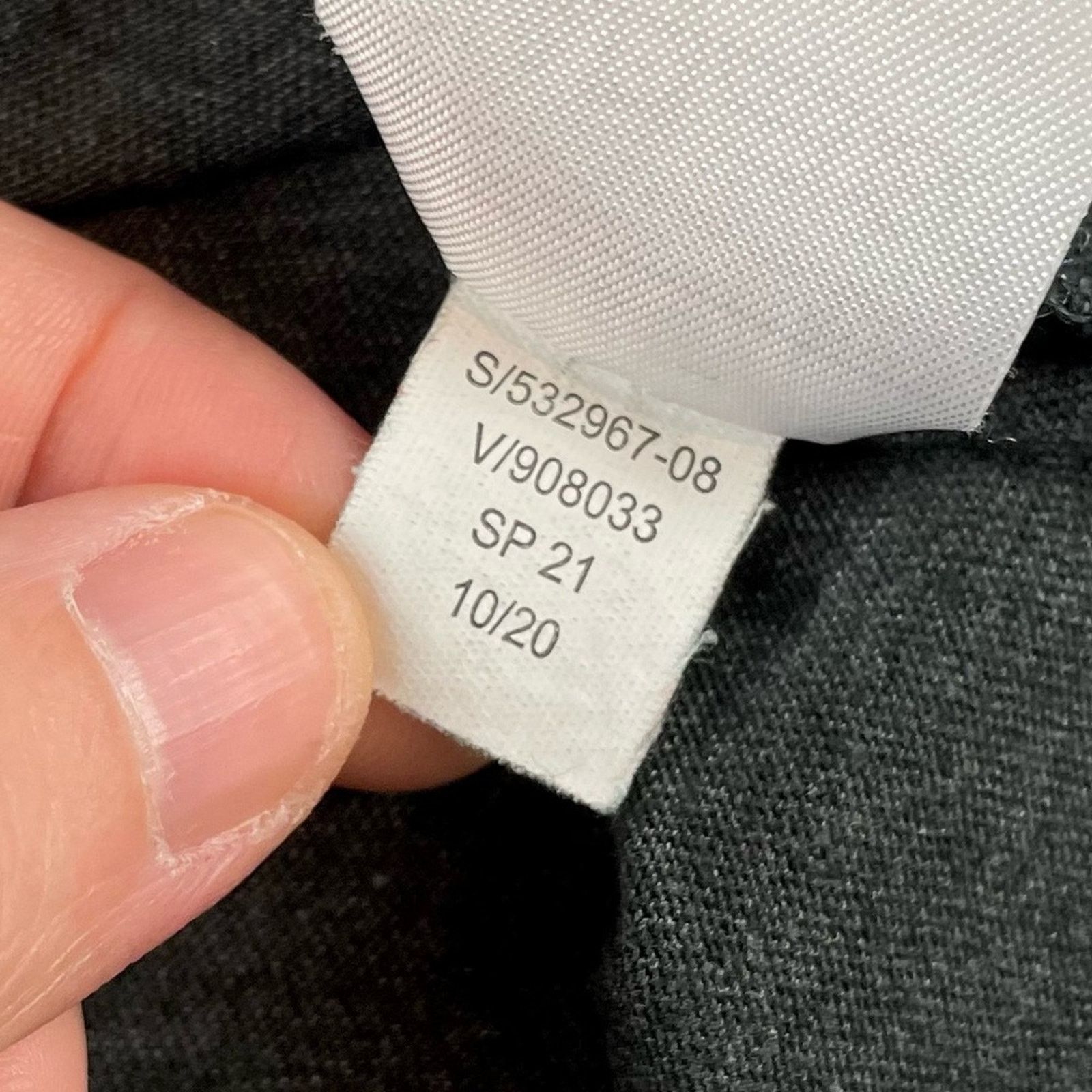 Banana Republic BANANA REPUBLIC • Dark Grey Classic Short Sleeve Tee Size US S / EU 44-46 / 1 - 10 Thumbnail