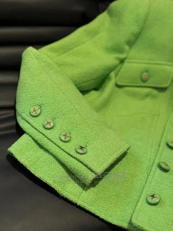 Chanel Chanel Green Wool Tweed Women's Jacket . Size M / US 6-8 / IT 42-44 - 5 Thumbnail