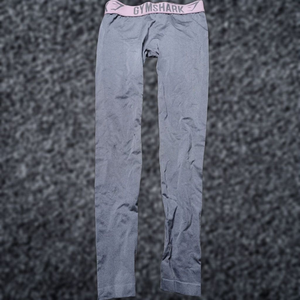 Gymshark Gymshark Seamless Leggings Purple & Grey Size S Womens Leggings Activewear Slim Compression Seamed Gymshark Seamless Leggings Purple Grey Size S Women Size 28" / US 6 / IT 42 - 1 Thumbnail