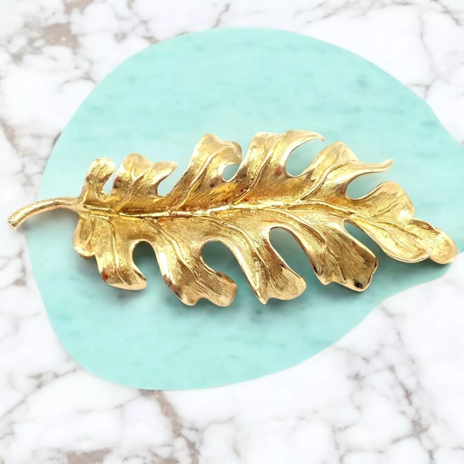 Tiffany & Co. Tiffany & Co. 18k Yellow Gold Leaf Pin Brooch Size ONE SIZE - 2 Thumbnail