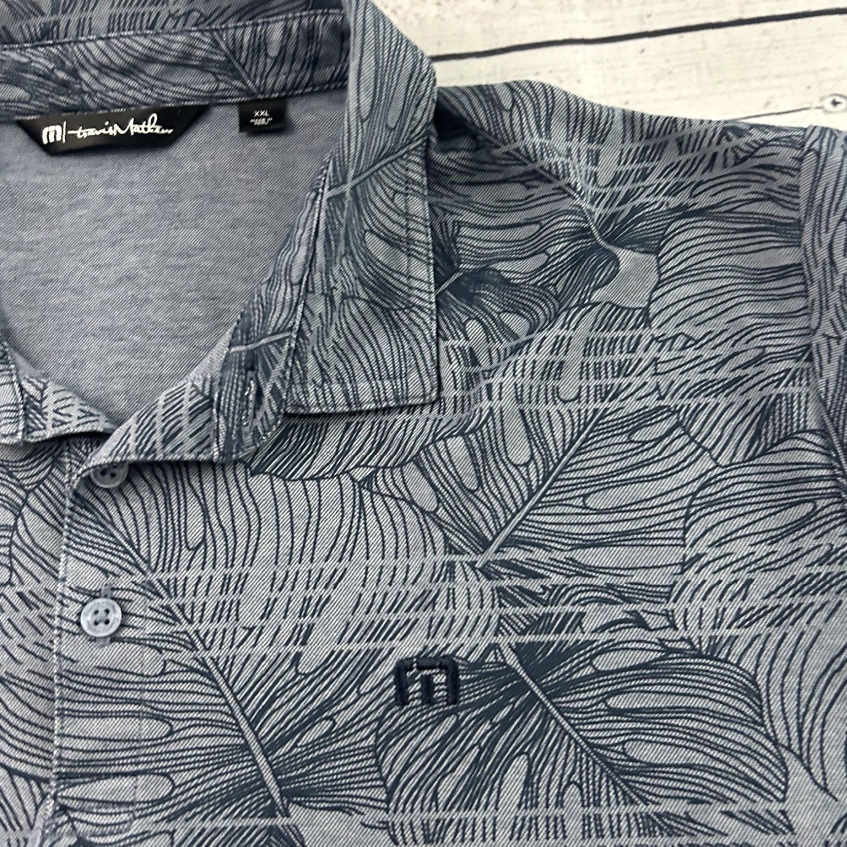 TravisMathew Travis Mathew Short Sleeve Hawaiian Button-Up Golf Polo Shirt Men's XXL Blue Hawaii Shirt Polo Mens XXL Blue Size US XXL / EU 58 / 5 - 2 Thumbnail