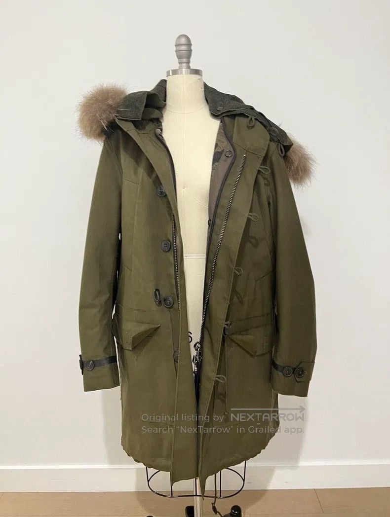 Valentino Valentino Down Size L / US 10 / IT 46 - 1 Thumbnail