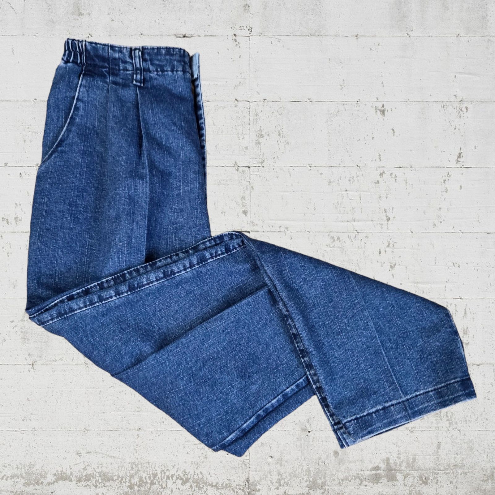 Vintage Vintage Medium Wash Mom Jeans Size 14P Size 36" / US 14 / IT 50 - 7 Thumbnail