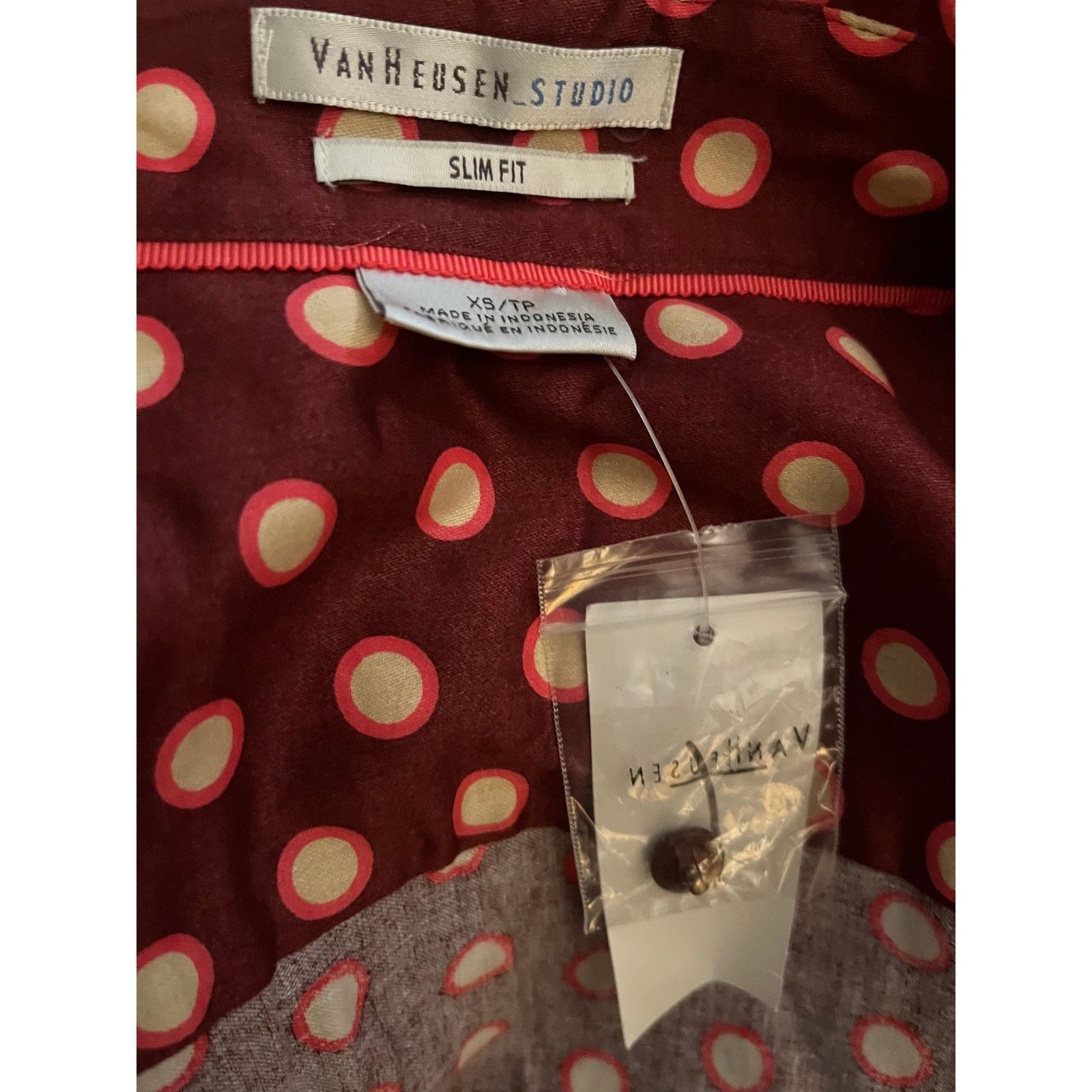 Van Heusen NWT Van Hesusen Shirt- Vintage look Size XS / US 0-2 / IT 36-38 - 3 Thumbnail