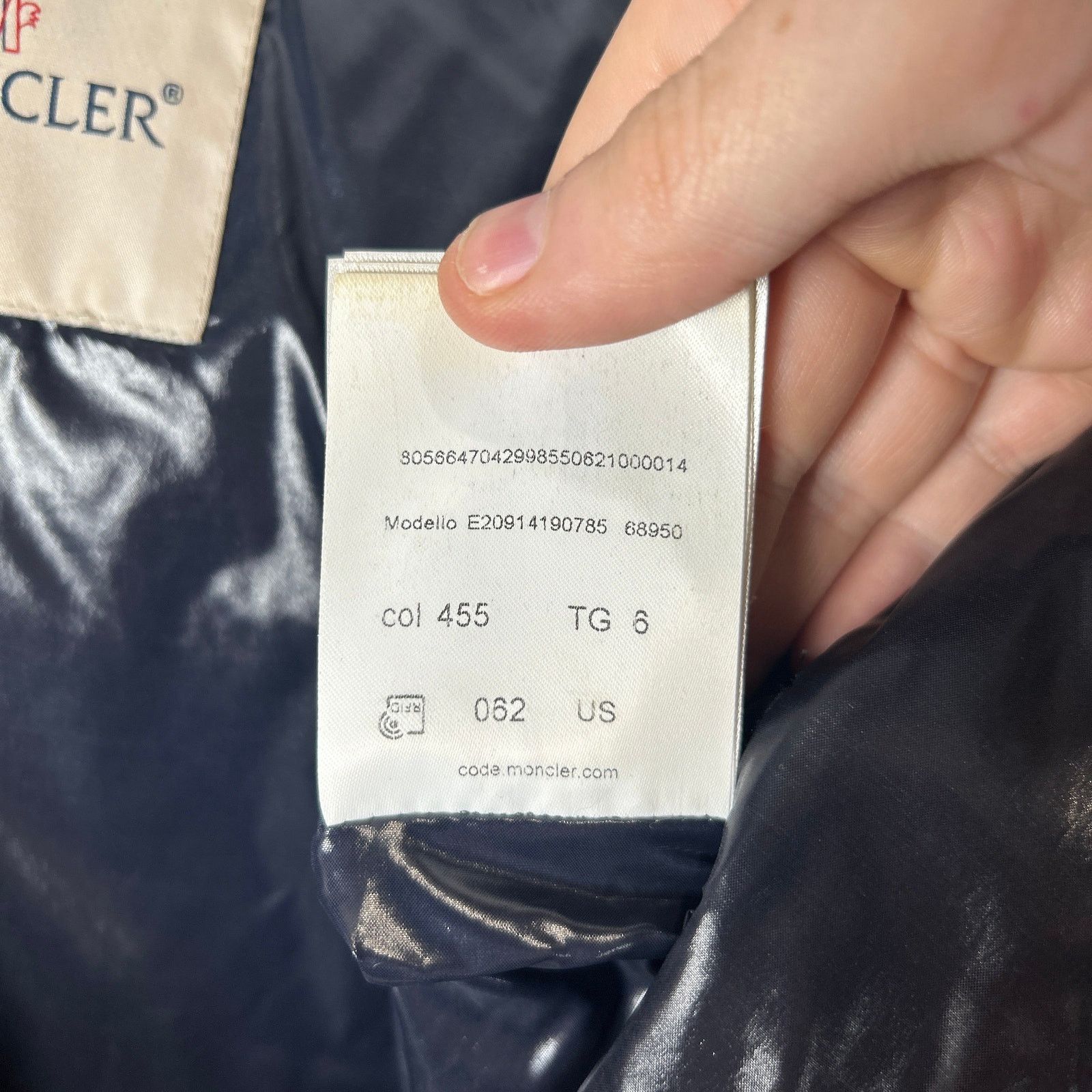 Moncler Moncler Gary Giubbotto Patched Red Puffer Size 6 Size US XXL / EU 58 / 5 - 8 Thumbnail