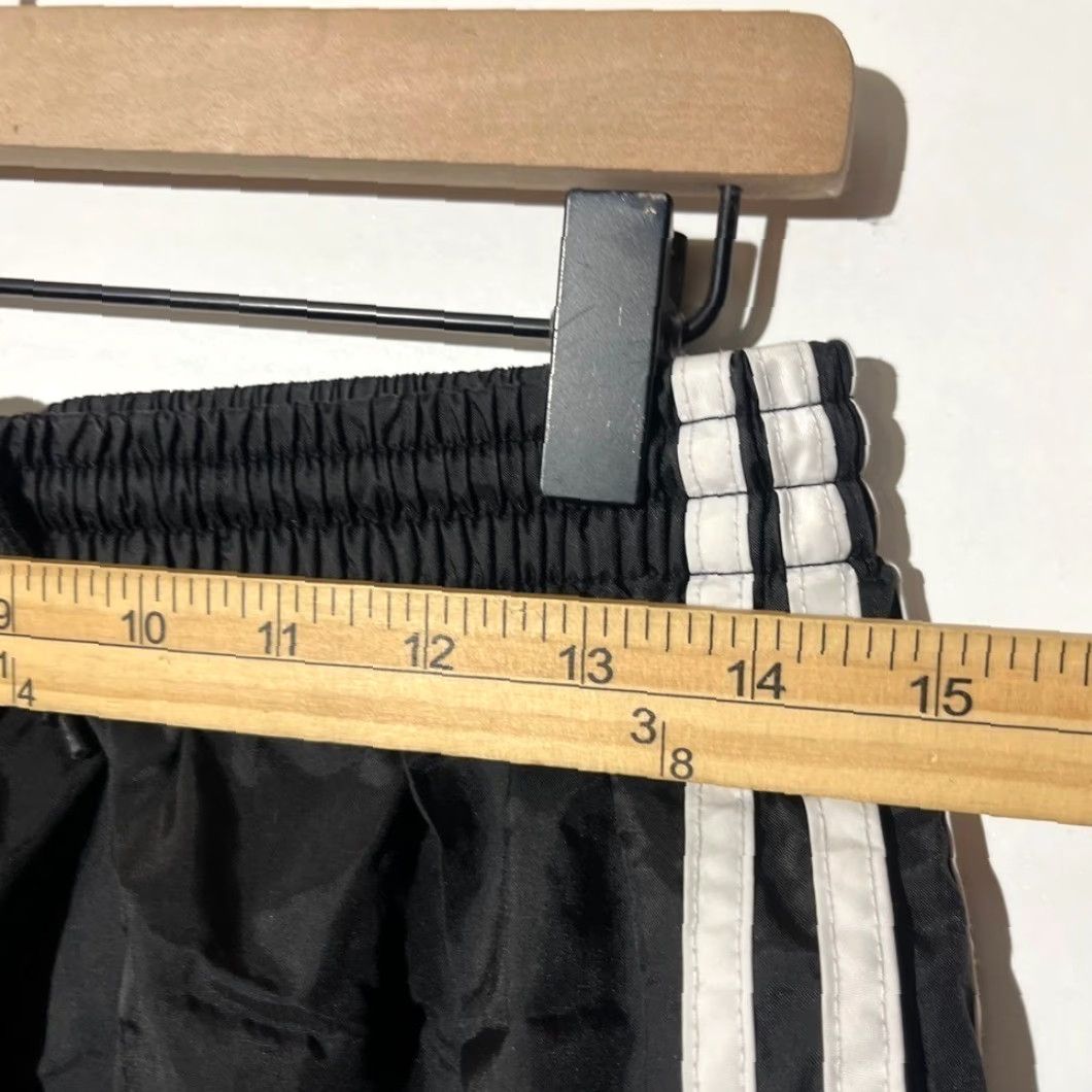 Adidas VINTAGE Adidas Mens Track Pants Nylon Three Stripe Pirates Logo Black M71 Large M/L Size US 33 - 5 Thumbnail