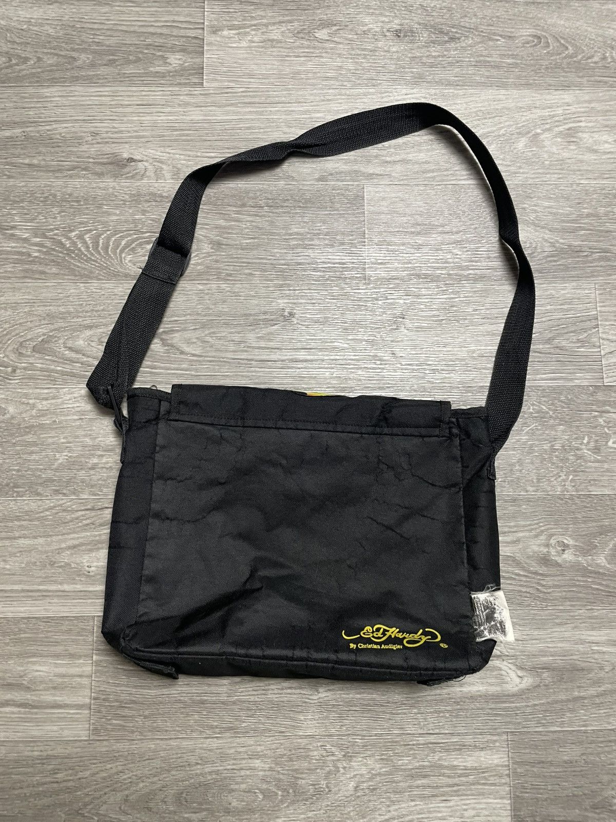Ed Hardy Vintage Black Tiger Messenger Bag Y2K Streetwear Size ONE SIZE - 16 Thumbnail