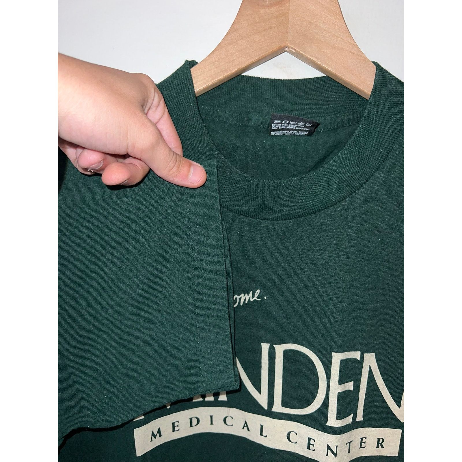 Fruit Of The Loom Vintage Minden Medical Center Shirt Green Tee VTG 90s Medium Size US M / EU 48-50 / 2 - 4 Thumbnail