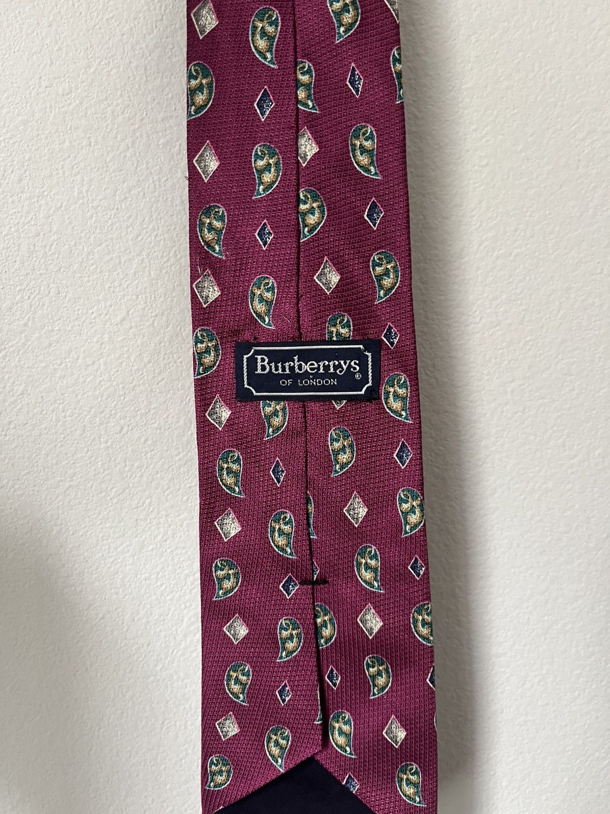 Burberry Vintage Burberrys of London Tie Burgundy & Geometric Print Size ONE SIZE - 2 Thumbnail