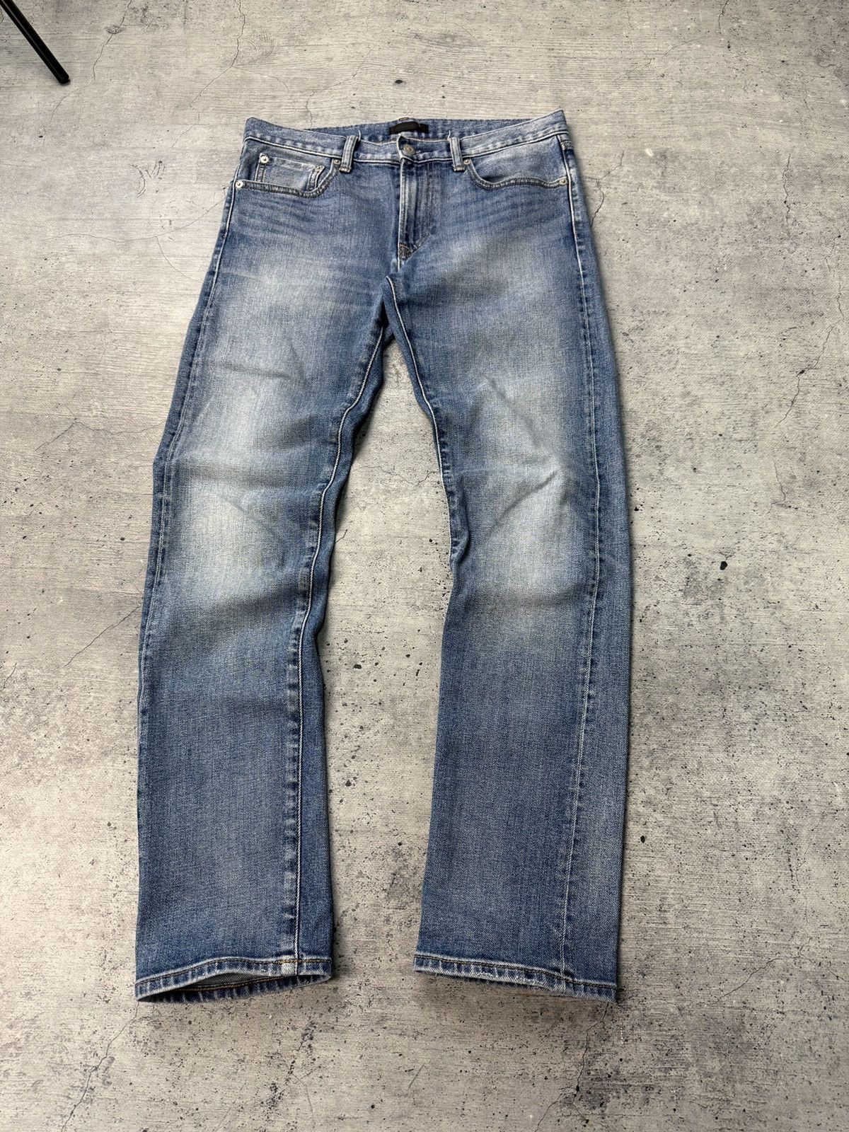 Uniqlo Uniqlo Jeans Selvedge Japanese Fabric Kaihara Size 31x32 Size US 31 - 2 Thumbnail