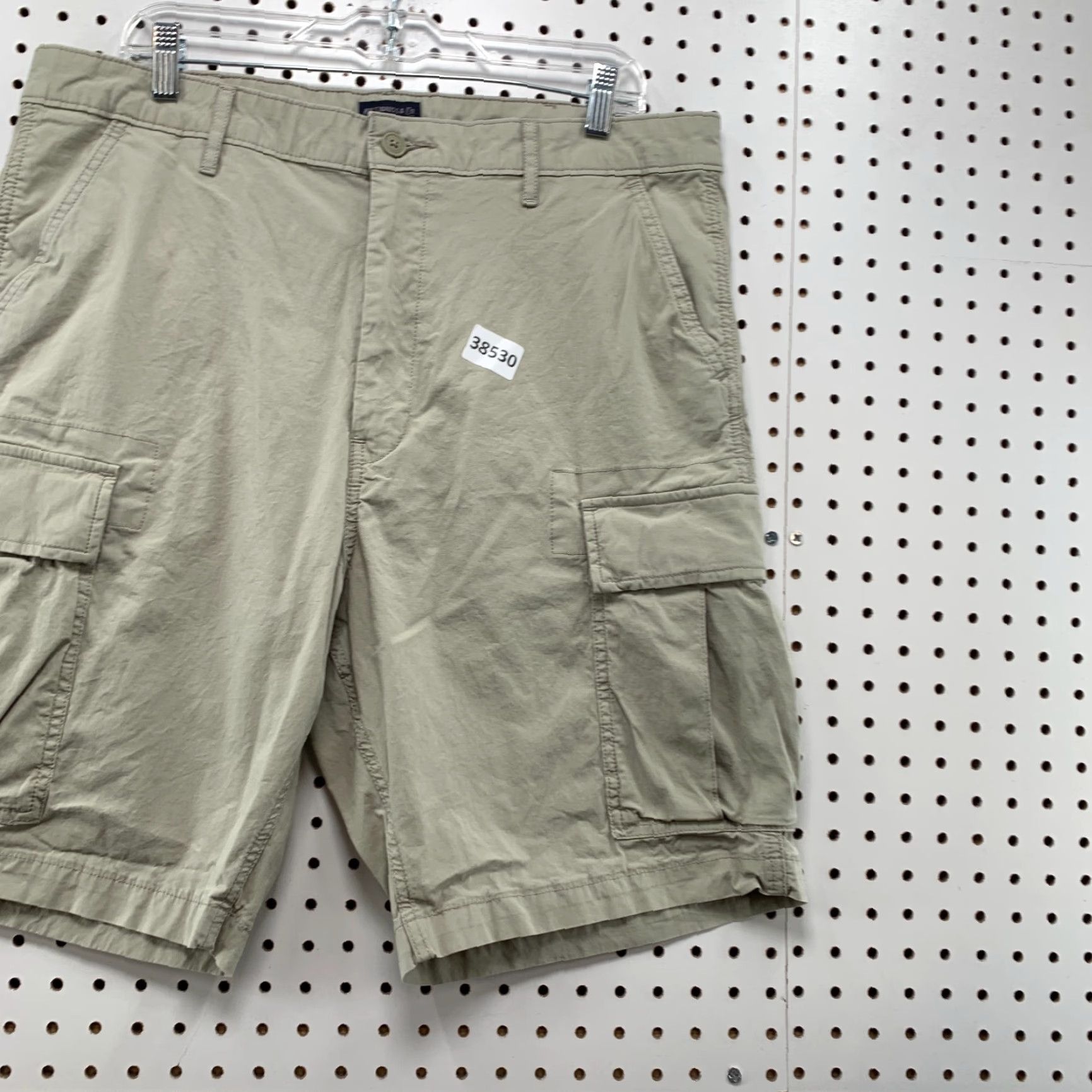 Levi's VINTAGE Levi's Cargo Shorts Mens 36x10 Ivory Utility Military Casual Outdoor Mens Cargo Shorts Pant Size US 36 / EU 52 - 4 Thumbnail