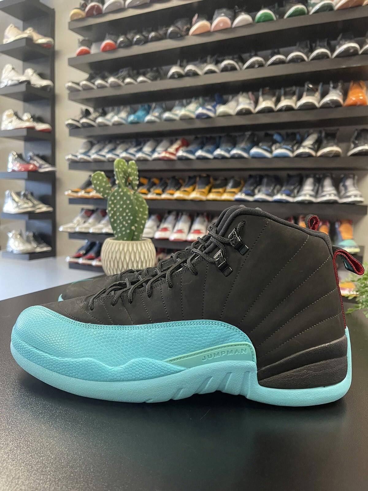 Jordan Brand Size 12 - Nike Air Jordan Retro 12 XII Gamma Blue 2013 Mens Size US 12 / EU 45 - 1 Thumbnail