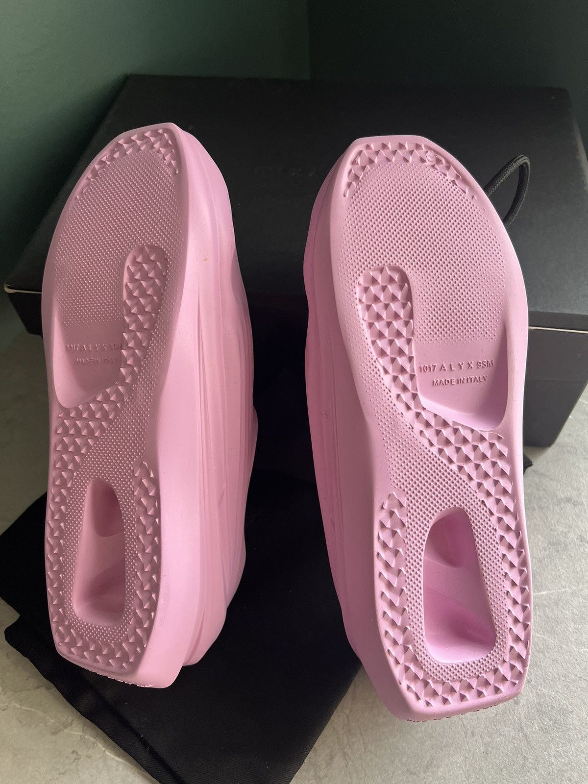 1017 ALYX 9SM 1017 Alyx 9sm Mono Slip On Size US 8 / EU 41 - 5 Thumbnail