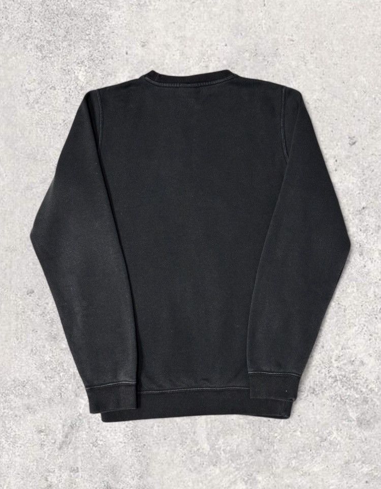 Nike × Vintage Vintage 00s Nike small logo washed black sun faded crewneck Size US XS / EU 42 / 0 - 4 Thumbnail
