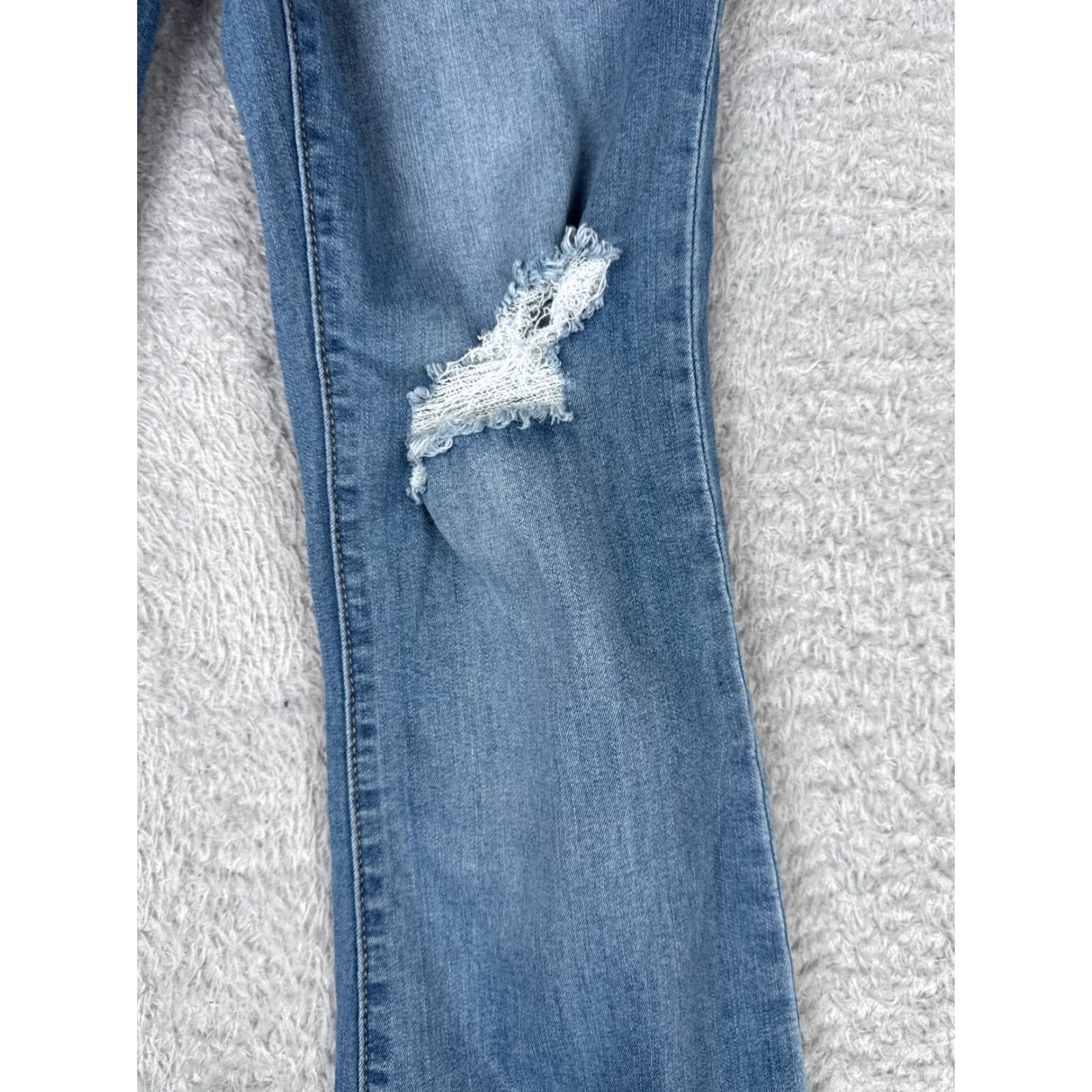 Fashion Nova Fashion Nova Jeans Womens 5 28x31 Blue Denim Flared Distressed Cotton Size 28" / US 6 / IT 42 - 4 Thumbnail