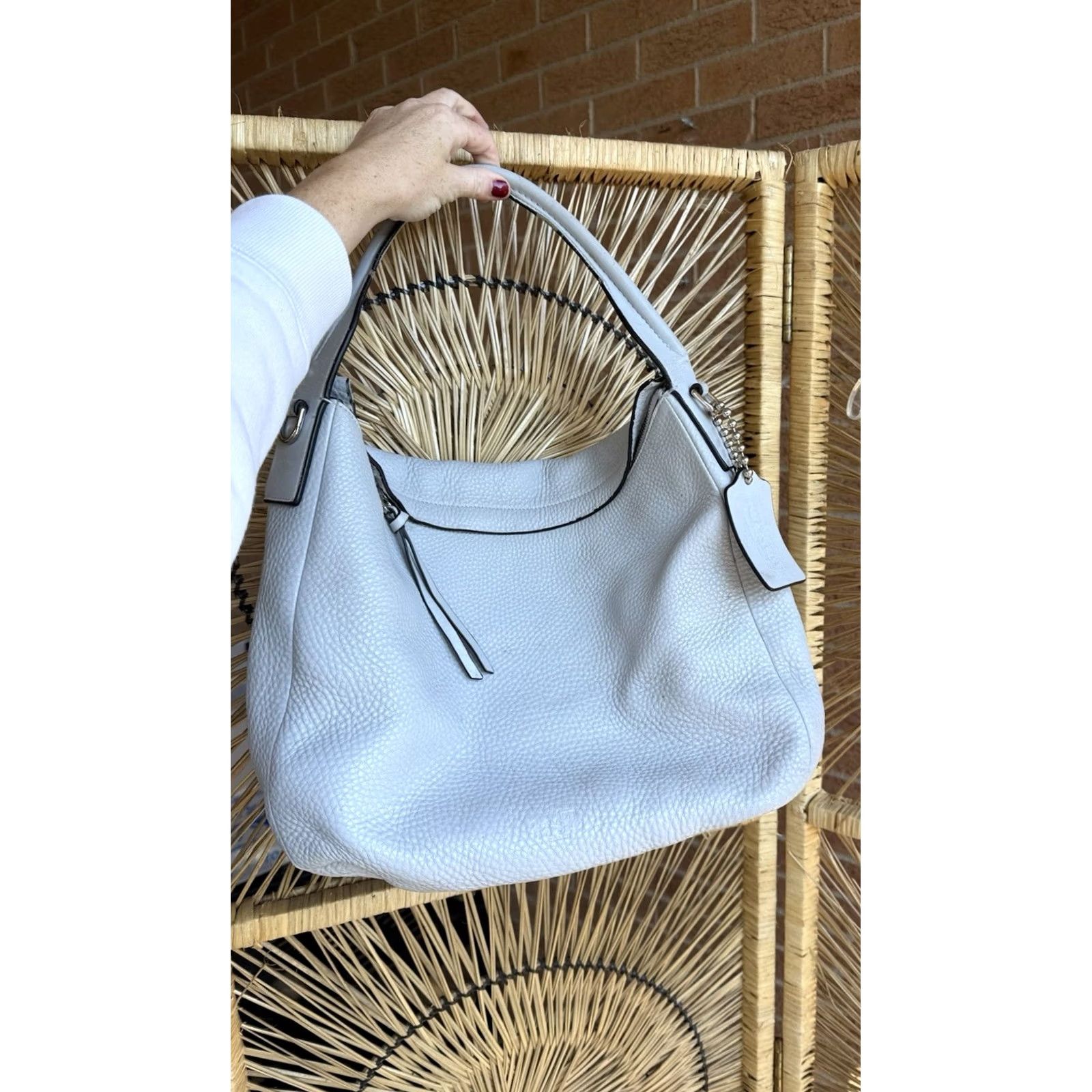 Coach Coach Pebbled Leather Hobo Bag / Shoulder Bag Light Gray Women’s Gray Pebbled Leather Finish Light staining Handle Wear Size ONE SIZE - 2 Thumbnail