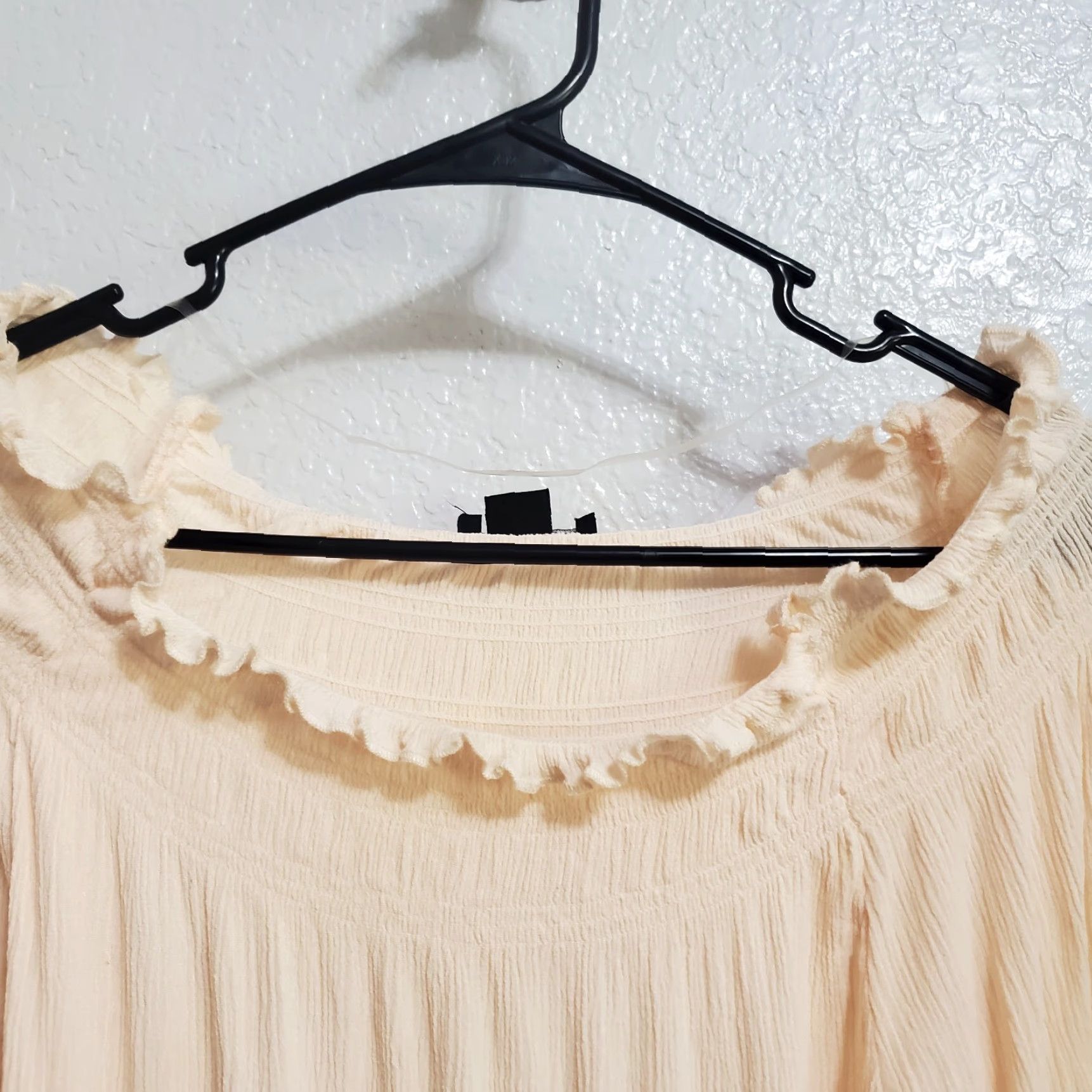 Sanctuary Sanctuary Women Blouse Shirt Boho Peasant M Peach Rayon Long Sleeve Round Neck Ruffle Crinkle Lightweight N/A Size M / US 6-8 / IT 42-44 - 4 Thumbnail
