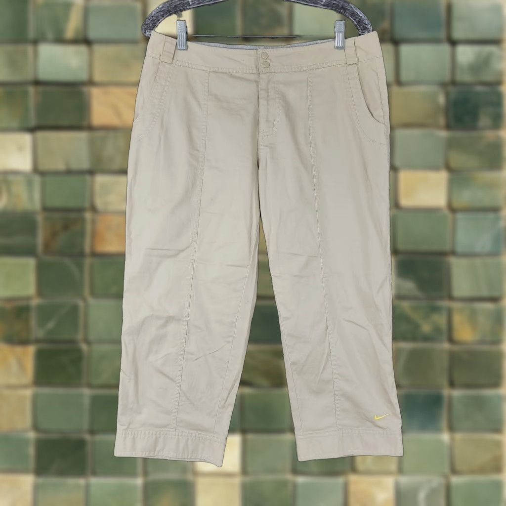 Nike Nike Women's Lightweight Cotton Capri Pants Size M Beige Activewear Size ONE SIZE - 1 Thumbnail