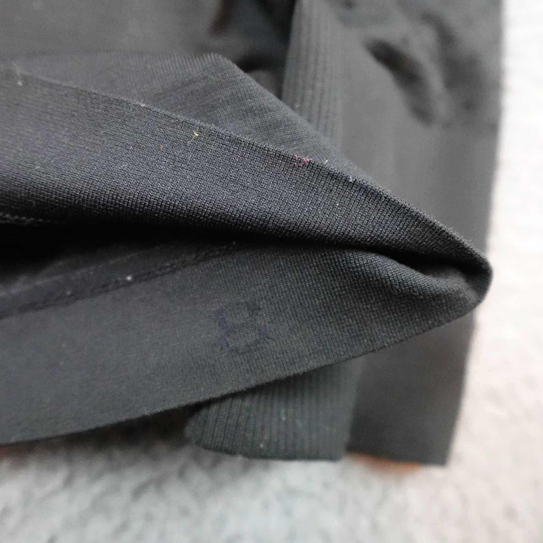 Lululemon Lululemon Metal Vent Tech Shirt Womens S Black Long Sleeve Athletic Running & Gym Training Yoga Shirt Mens? Size S / US 4 / IT 40 - 4 Thumbnail