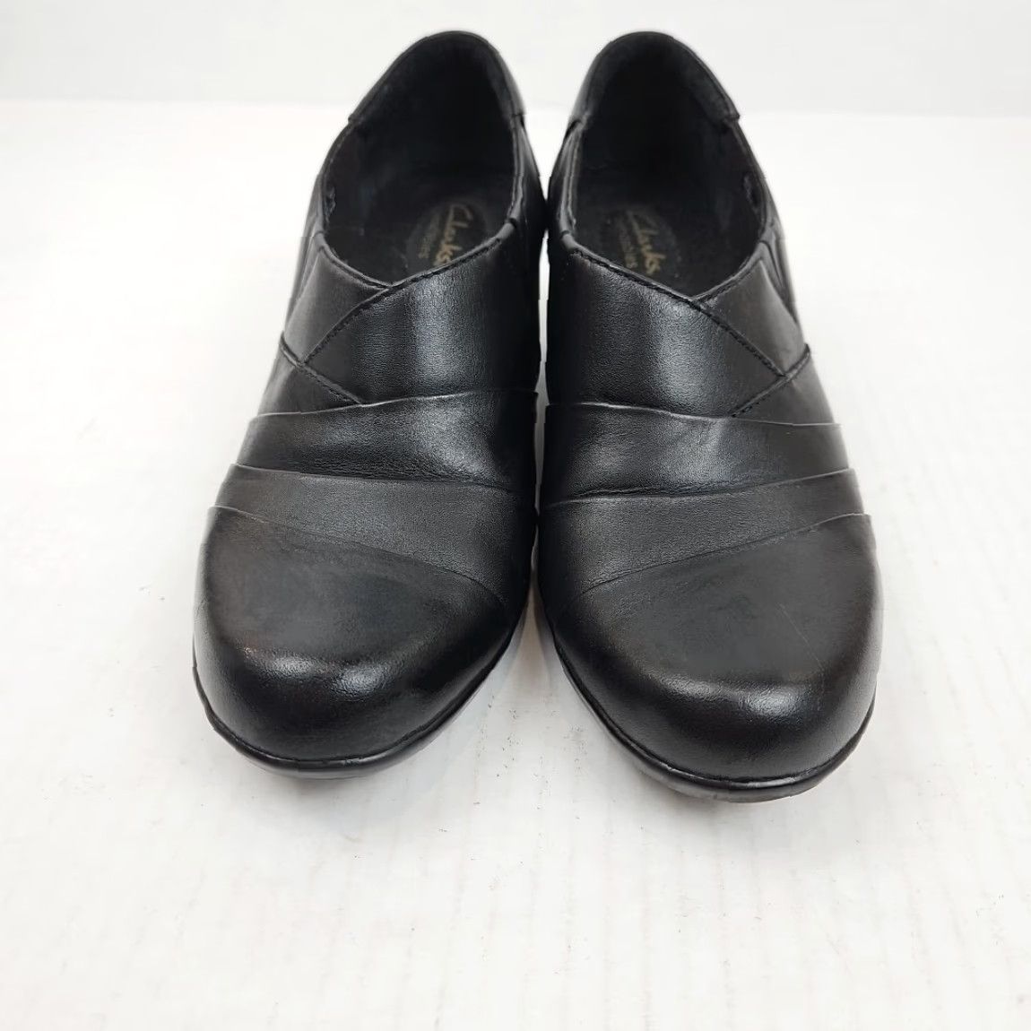 Clarks Clarks Bendables Booties Ingalls Loch Black Leather Pleated Women’s 9.5M Boots Size US 10 / IT 40 - 3 Thumbnail