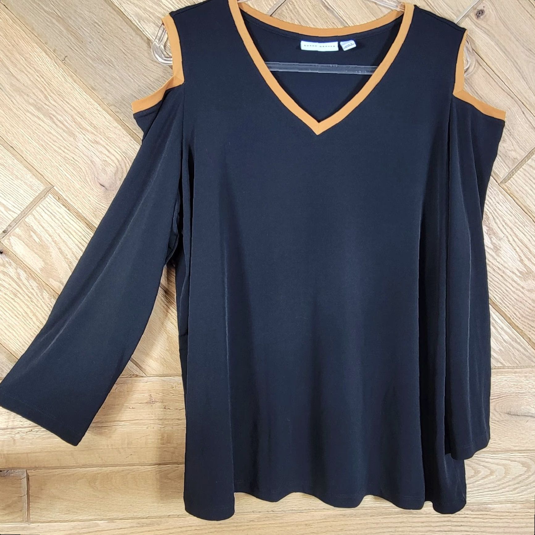 Vintage Susan Graver Womens XL Tunic Top Black V-Neck Blouse Shape: Cold Shoulder Trim Size XL / US 12-14 / IT 48-50 - 3 Thumbnail