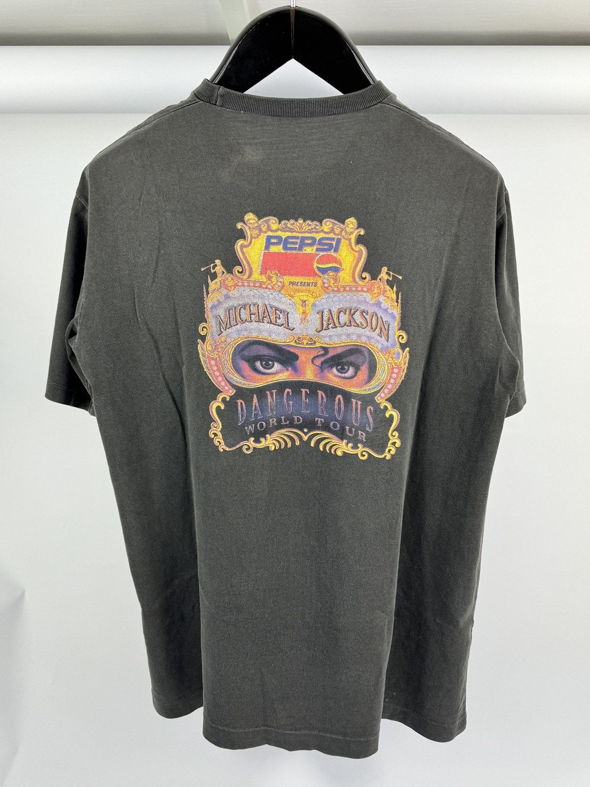 MICHAEL JACKSON 1990s WORLD TOUR VINTAGE T-SHIRT