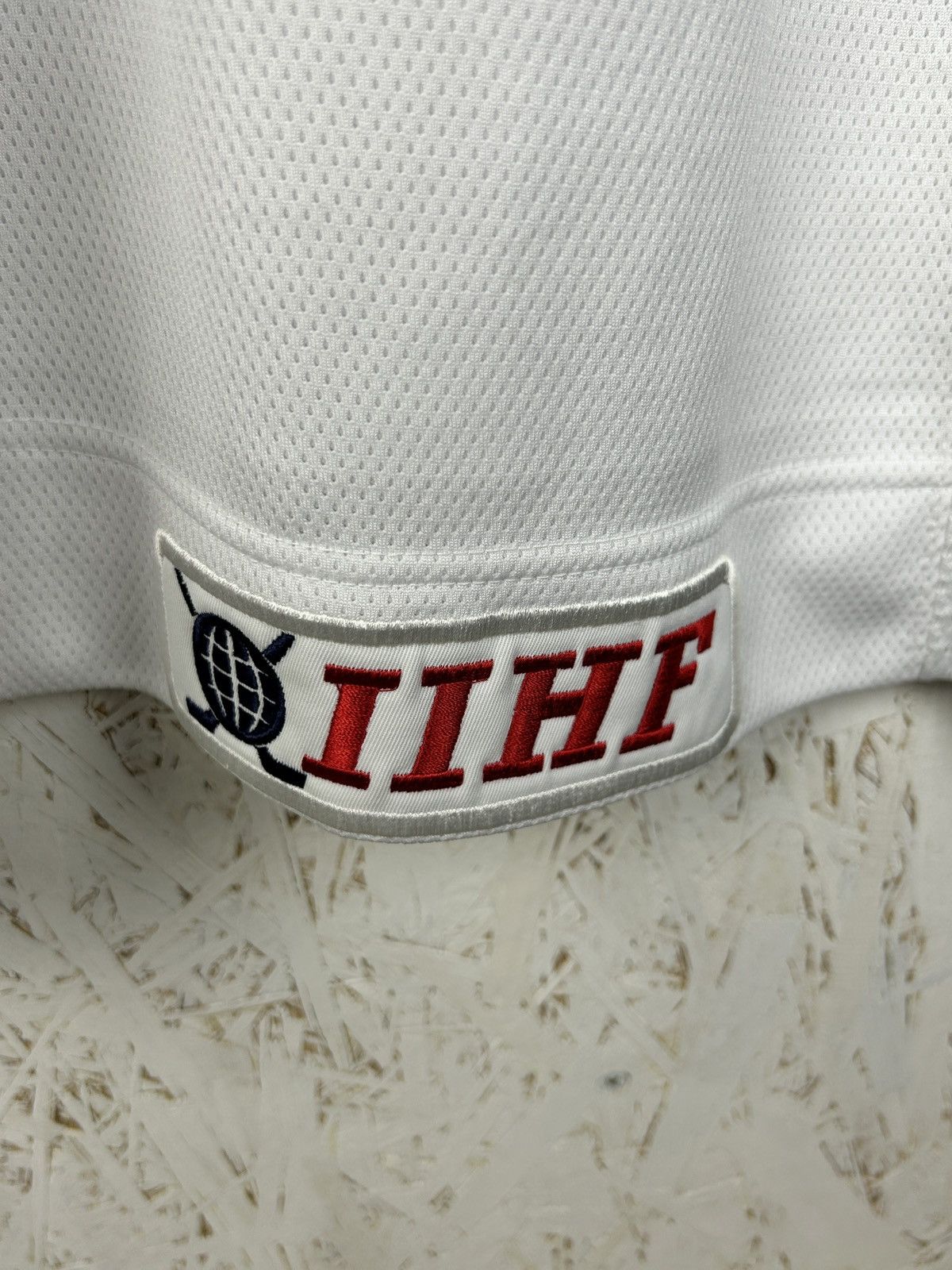 NHL 90s Vintage Finland #10 Pirnes Hockey IIHF Home Jersey Size US M / EU 48-50 / 2 - 6 Thumbnail