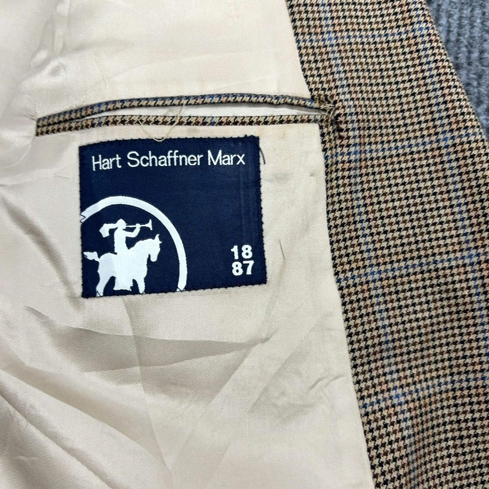 Hart Schaffner Marx Hart Schaffner Marx Blazer Sport Coat Men 48R Tan Houndstooth Windowpane Classic Size 48R - 6 Thumbnail