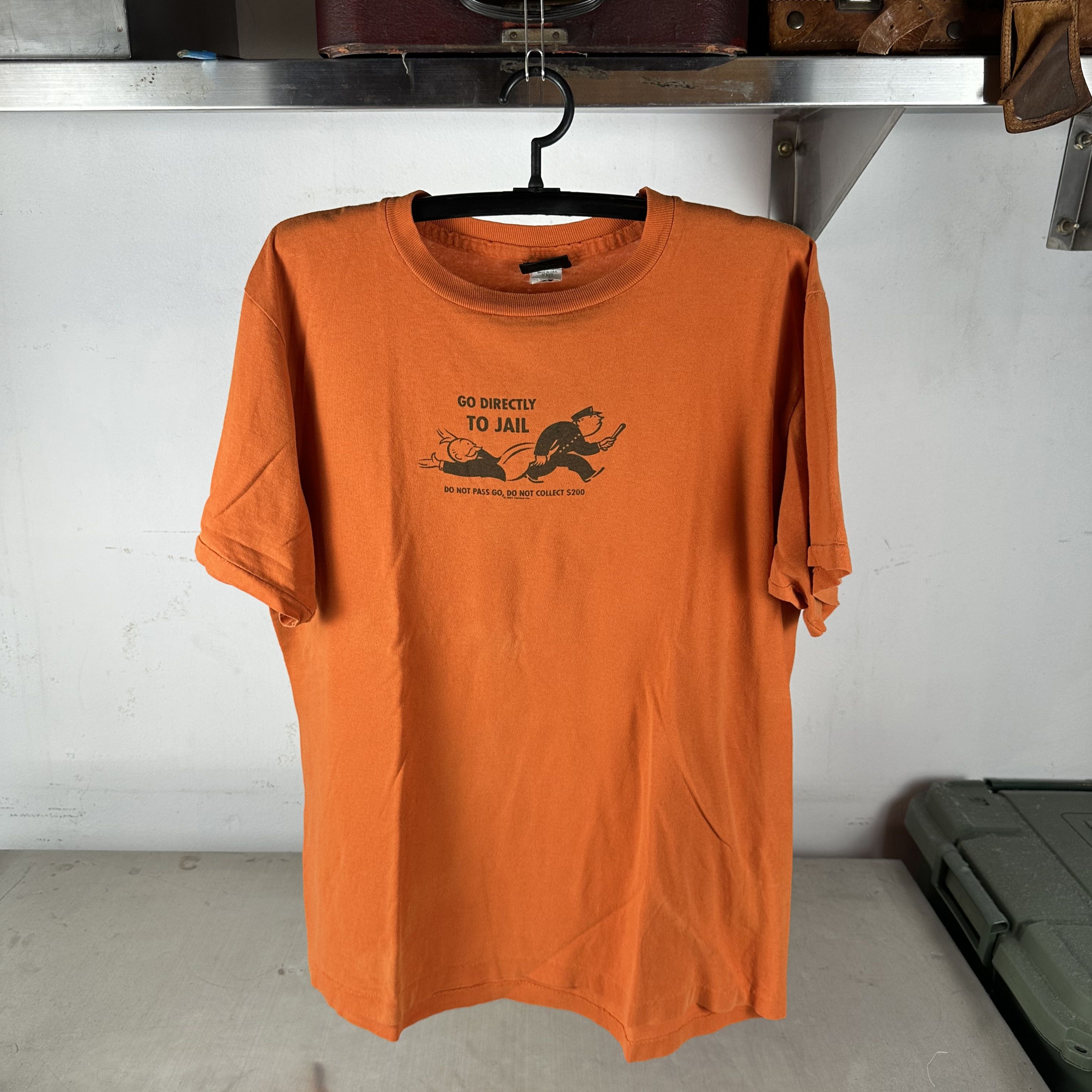 Vintage Vintage 2001 Monopoly Hasbro Go Directly to Jail Promo Tee Size US XL / EU 56 / 4 - 1 Thumbnail