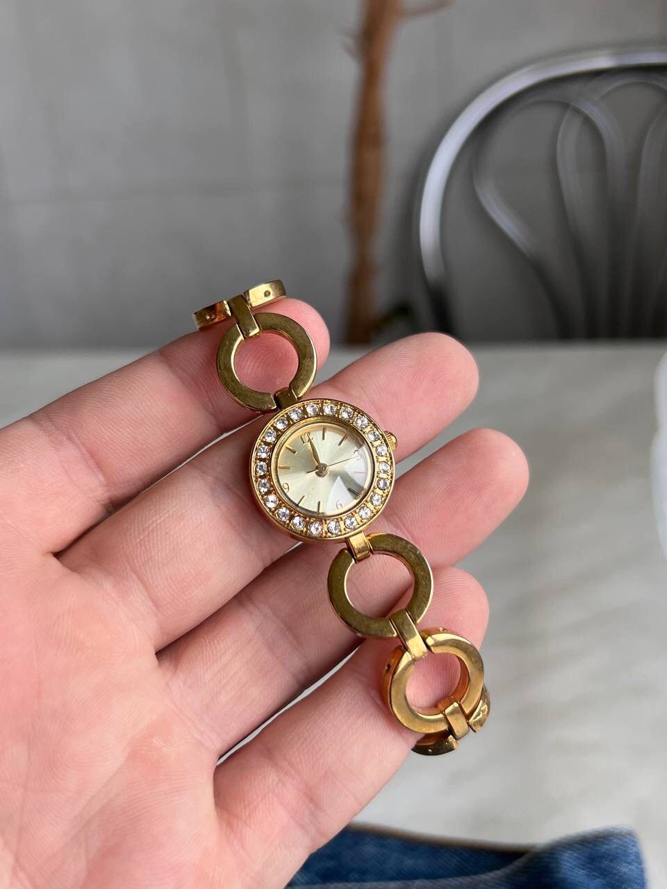 Jewelry × Vintage Futuristic Rhinestones Crystal Jewels Watch Gold Tone Japan Size ONE SIZE - 2 Thumbnail