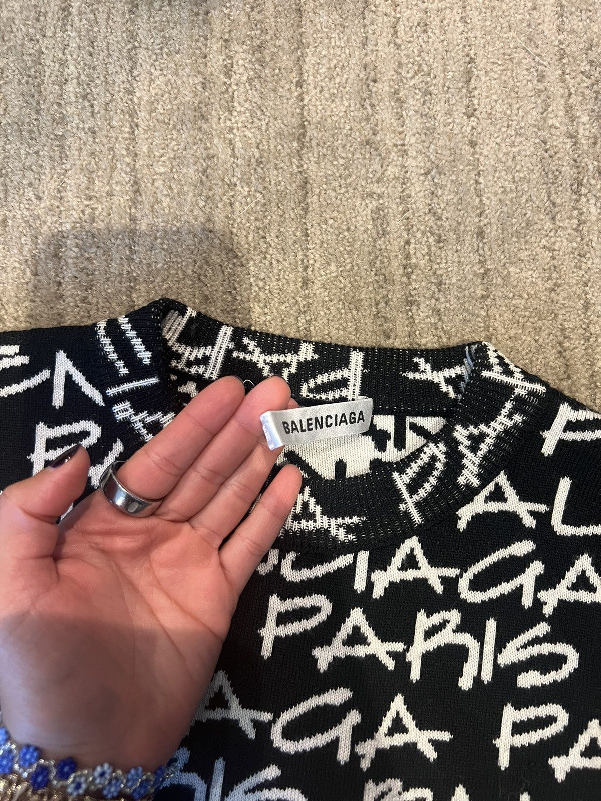 Balenciaga Balenciaga All Over Logo Crewneck Sweater Size US XS / EU 42 / 0 - 3 Thumbnail