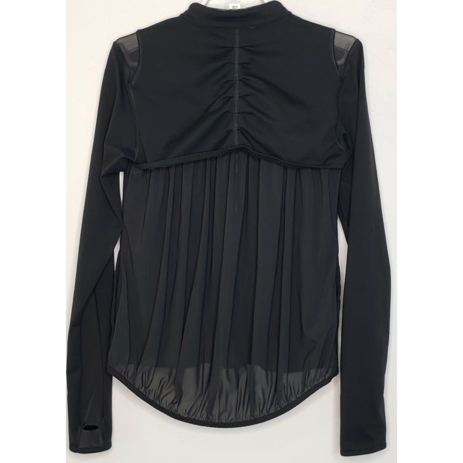 Under Armour Under Armour Jacket Womens Slim Black Full Zip All Season Gear L/S Short Size S / US 4 / IT 40 - 3 Thumbnail